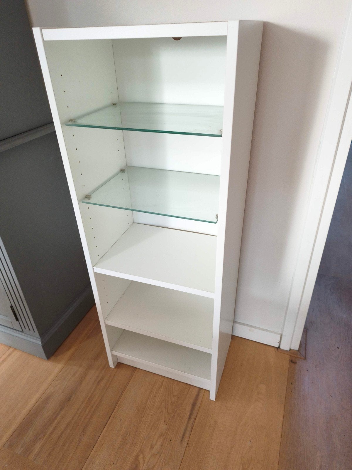 Ikea Billy Wit kastje met enkele glazen planken, Ophalen, Met plank(en), Minder dan 50 cm, Gebruikt
