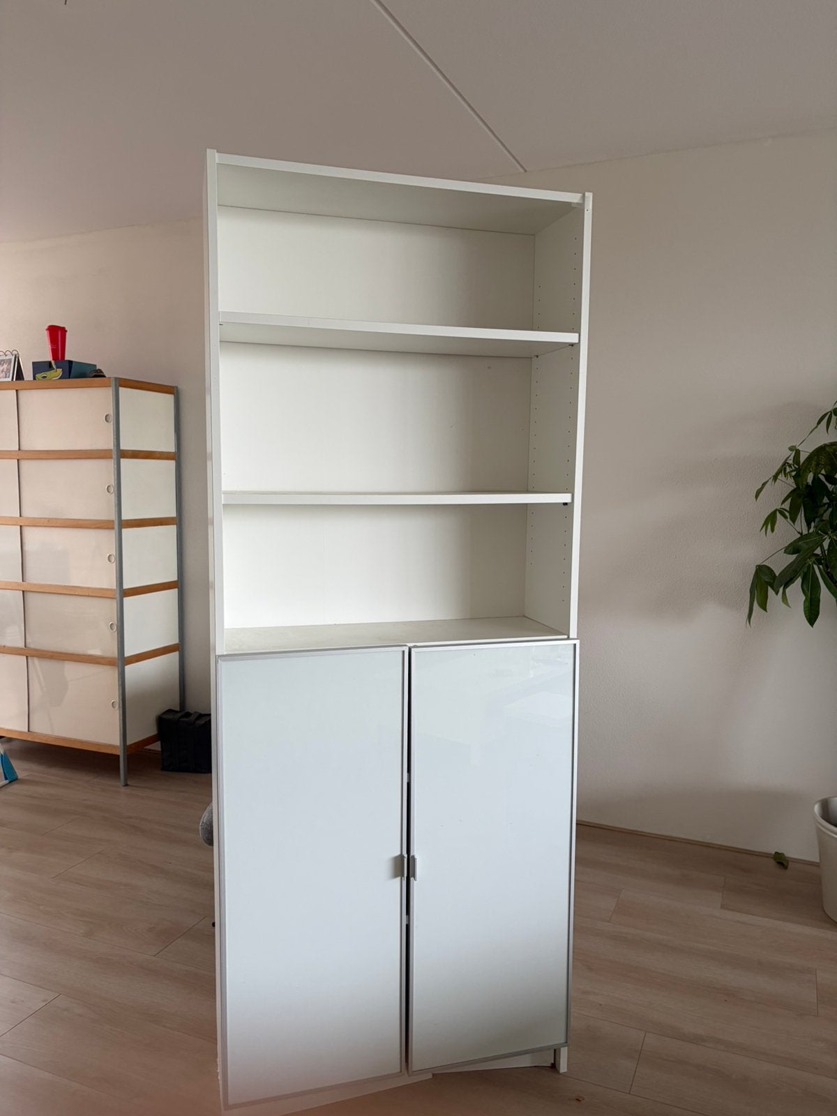 IKEA BILLY boekenkast met deuren – 80x28x202 cm, Huis en Inrichting, Kasten | Boekenkasten, Ophalen, 200 cm of meer, 50 tot 100 cm
