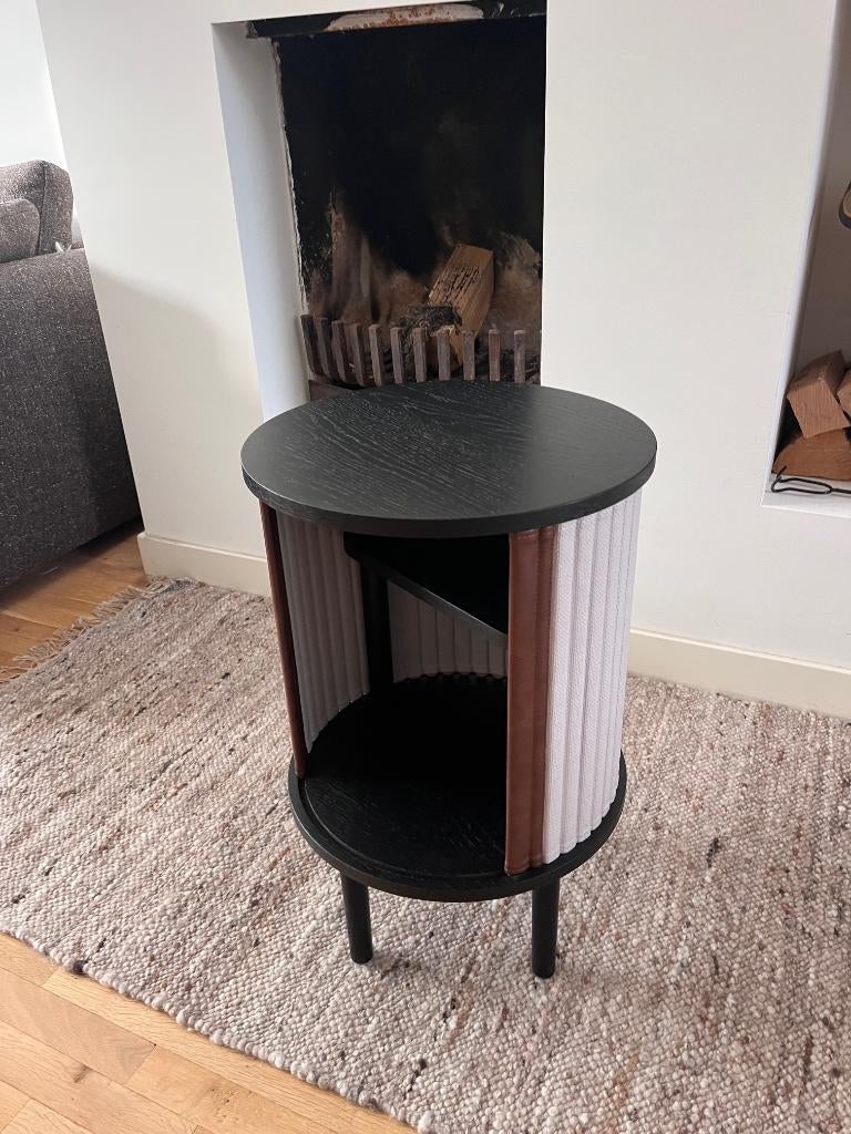 Bijzettafel zwart eiken, 45 tot 60 cm, Minder dan 55 cm, Rond, Nieuw