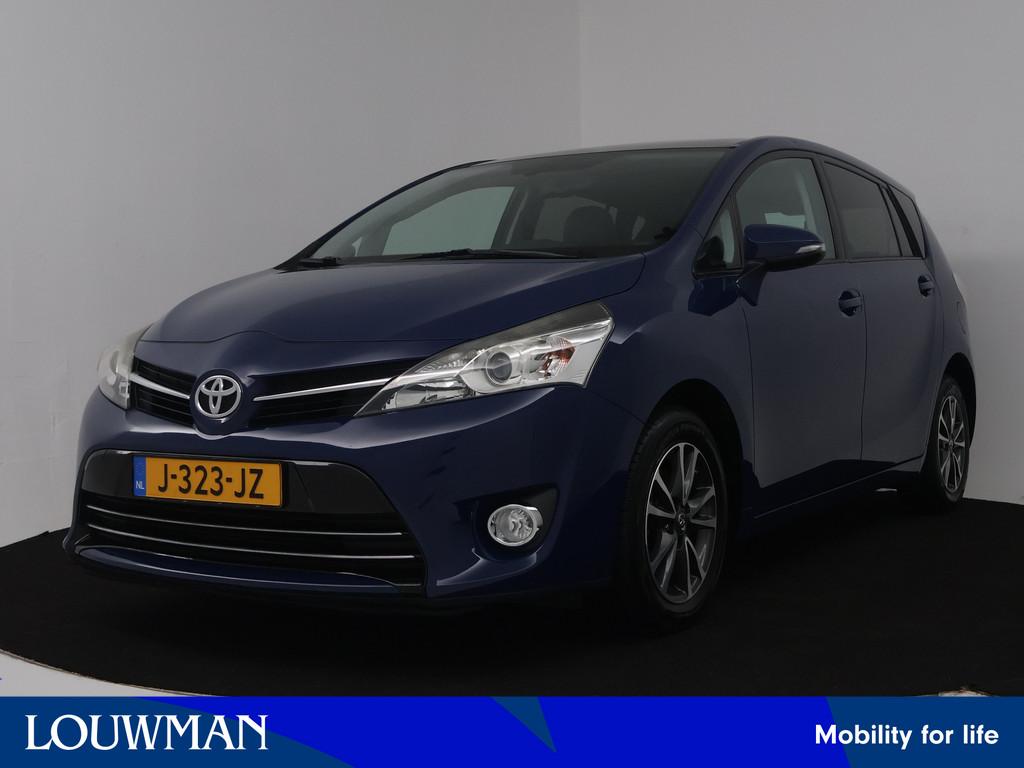 Toyota Verso 1.8 VVT-i Dynamic Business | Trekhaak | Panoram, Auto's, Toyota, Gebruikt, 4 cilinders, Blauw, Leder