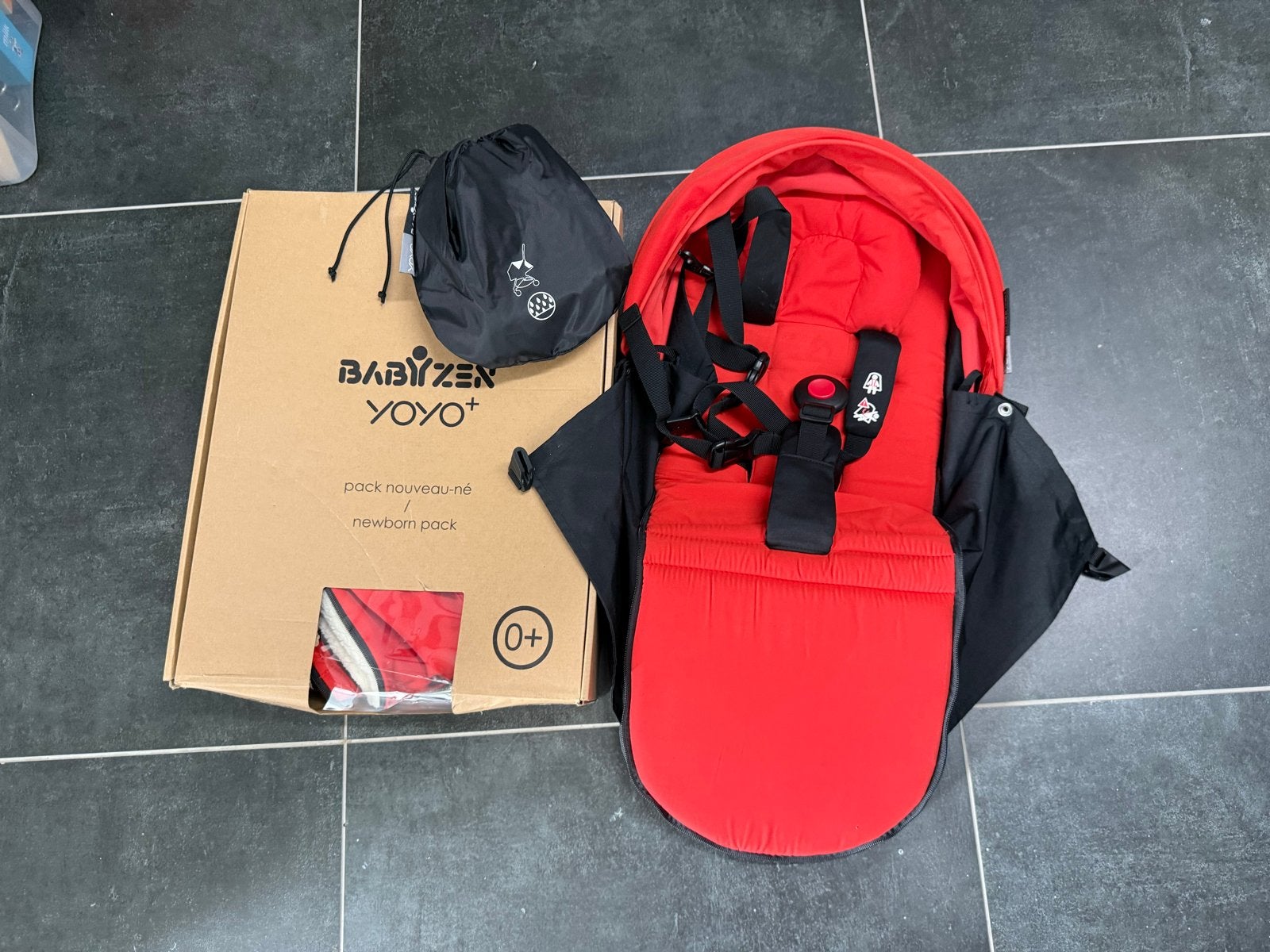 Babyzen YOYO+ Newborn Pack Rood - Zo goed als nieuw, Ophalen of Verzenden, Zo goed als nieuw, Met reiswieg, Kinderwagen