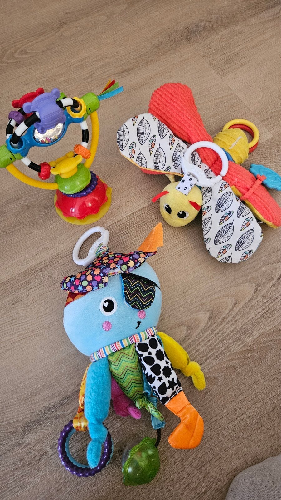 2 lamaze babygym speeltjes en een tafel speeltje, Ophalen of Verzenden, Babygym