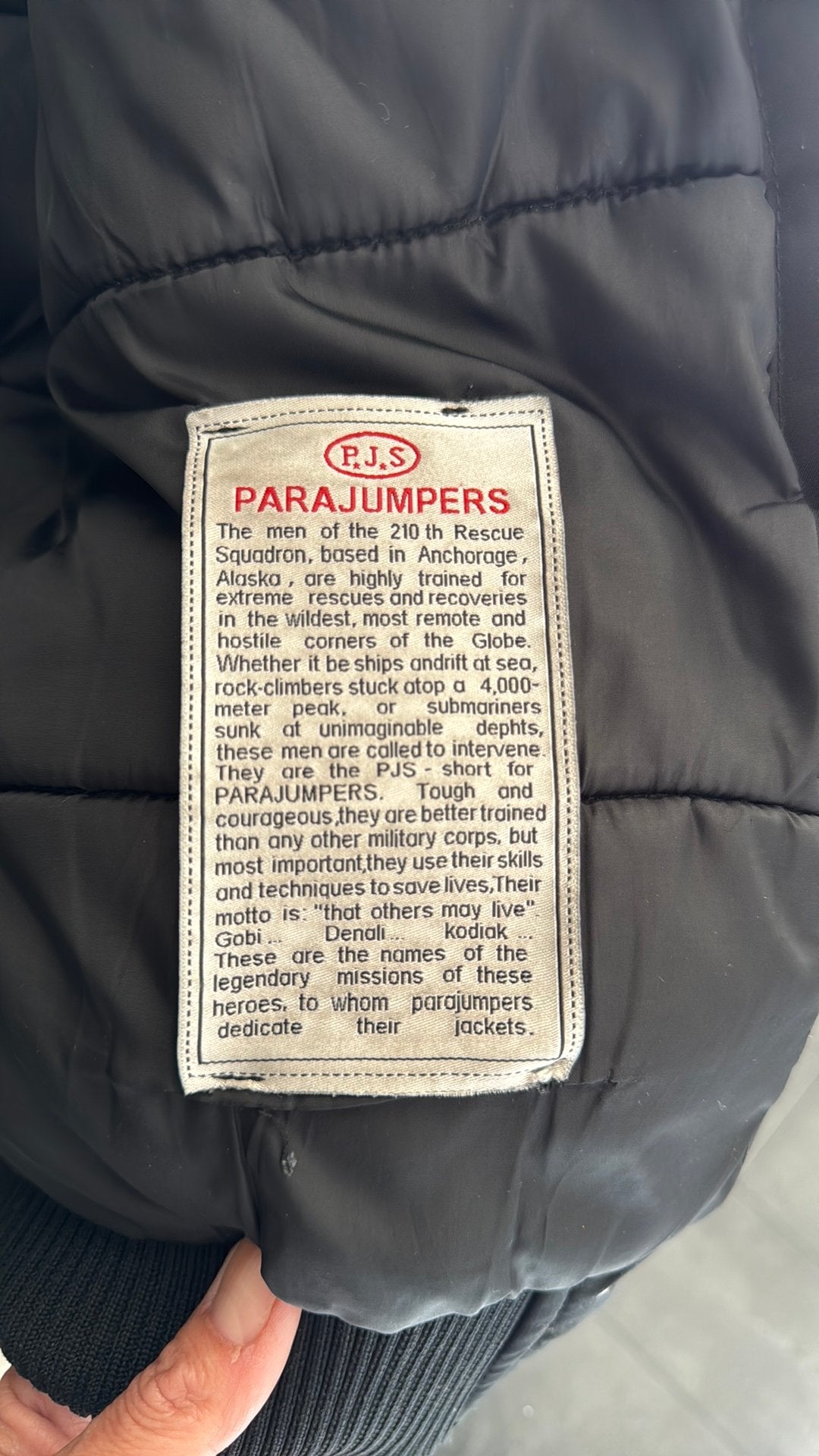 Foto 4 van Parajumpers winterjas maat M