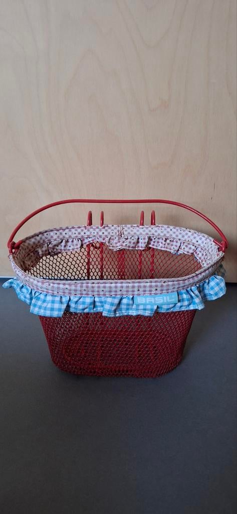 Basil kinder fietsmand rood met geruite stoffen rand, Ophalen of Verzenden, Fietsmand, Basil, Stuurbevestiging