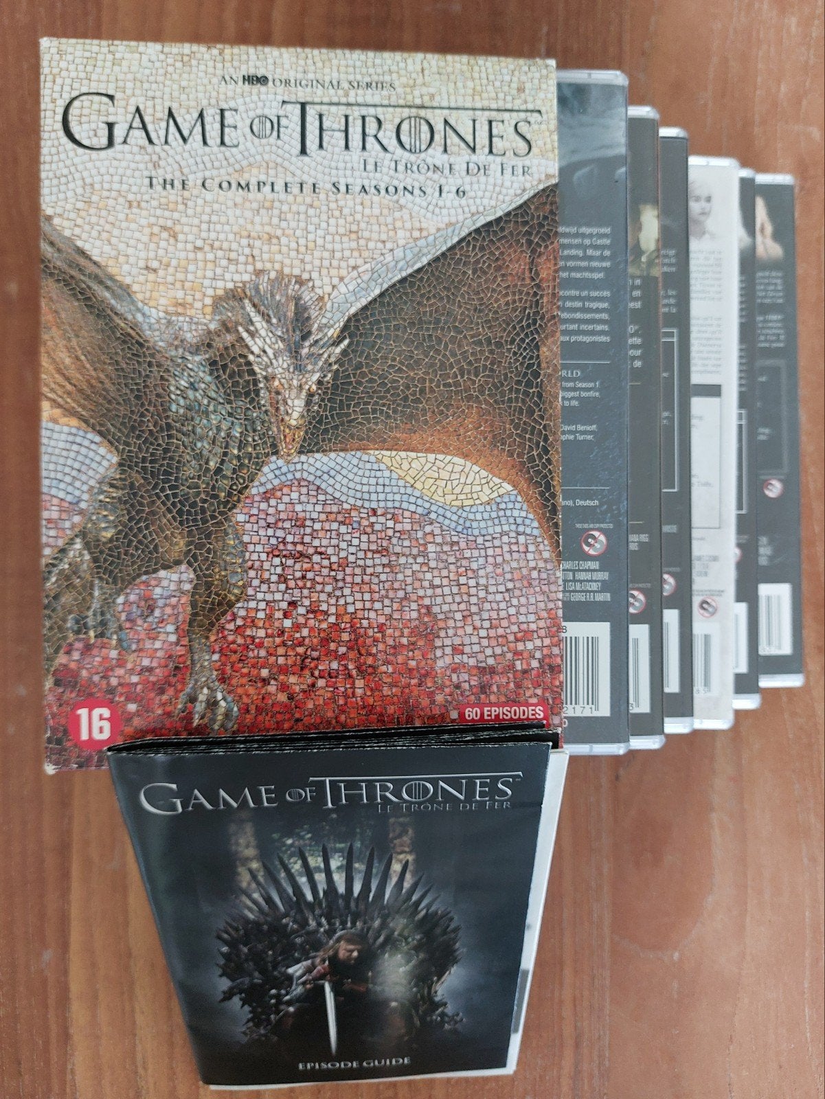 DVD box Game off Thrones  6 delig, Vanaf 12 jaar, Ophalen, Zo goed als nieuw