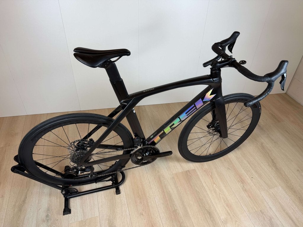 Trek Madone SL 6 - Shimano 105 Di2 - Bontrager Aolus - 56 cm, Fietsen en Brommers, 28 inch, Gebruikt, Carbon, Heren