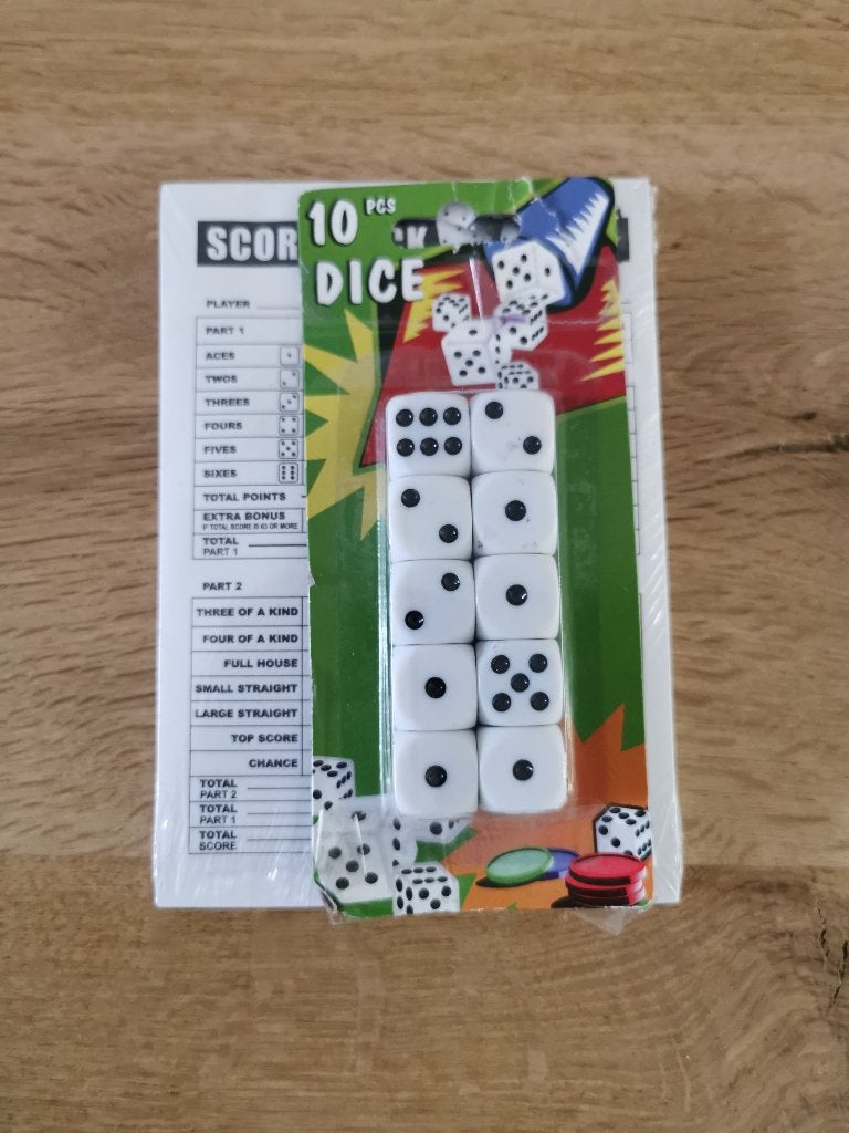 Scoreblok met dobbelstenen, Ophalen of Verzenden, Nieuw