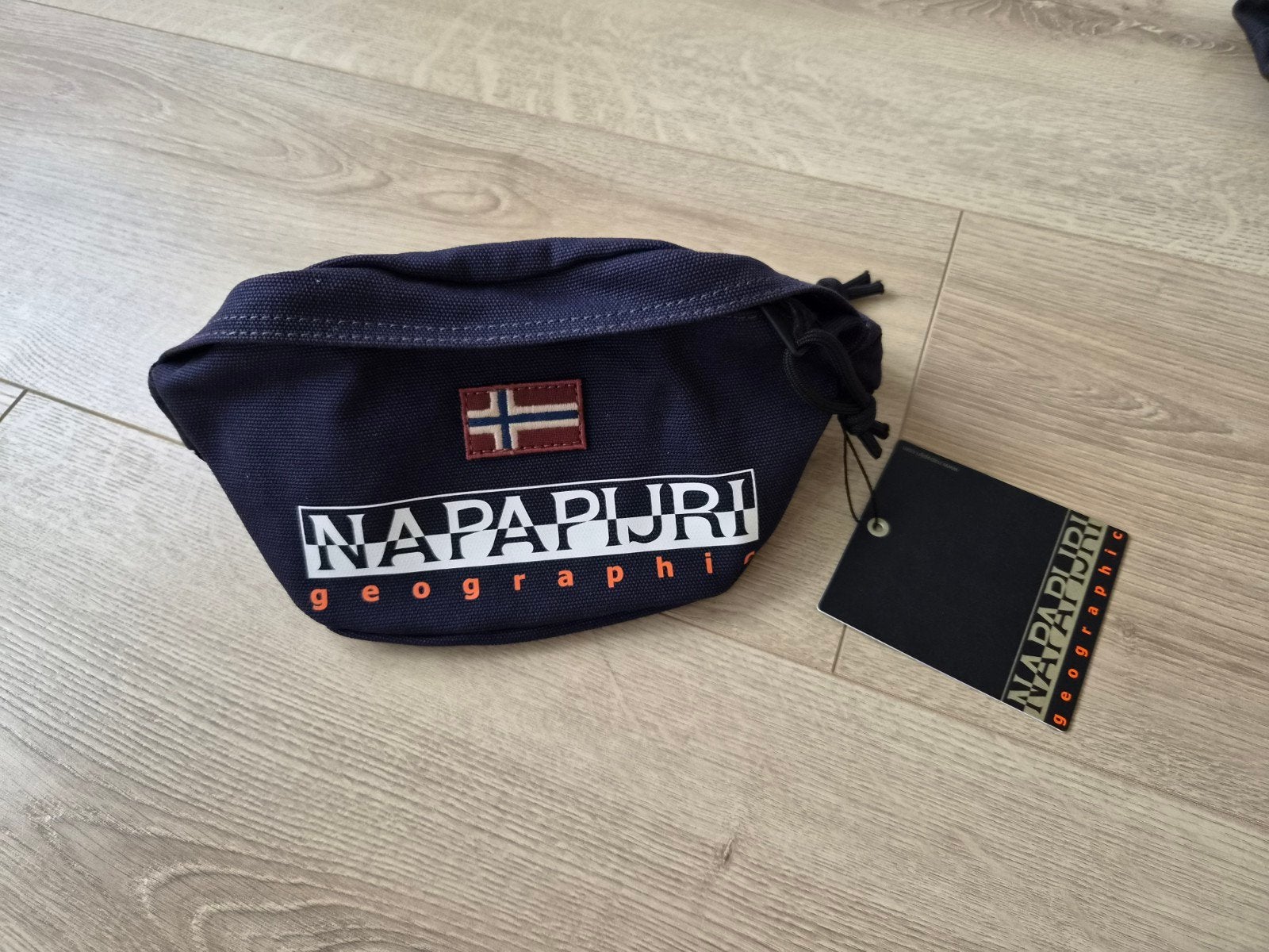 Napapijri Heuptasje / Crossbodytas- Nieuw met labels, Ophalen of Verzenden, Nieuw, Blauw, Schoudertasje