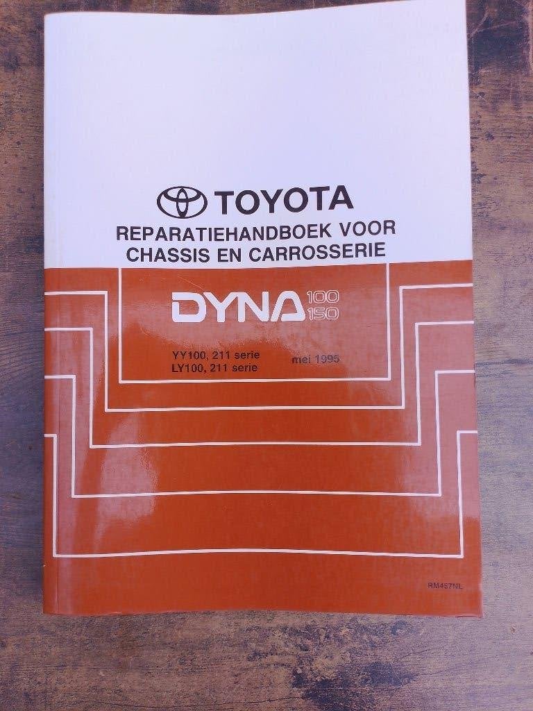 Toyota Dyna 1995 - 2002 dealer werkplaatsboek, Ophalen of Verzenden, Zo goed als nieuw, Toyota