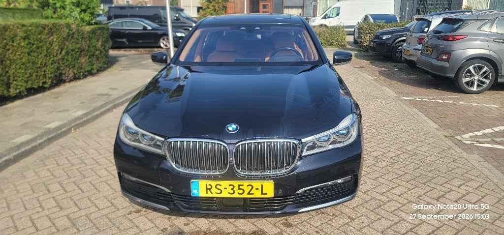 BMW 7-Serie 740Le 326pk Iperformance Aut 2018 Zwart, Auto's, Automaat, Verwarmde buitenspiegels, Euro 6, 4 cilinders