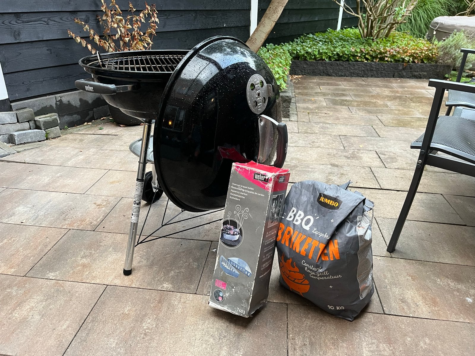 Weber Compact Kettle BBQ met briketten en starter, Ophalen, Zo goed als nieuw