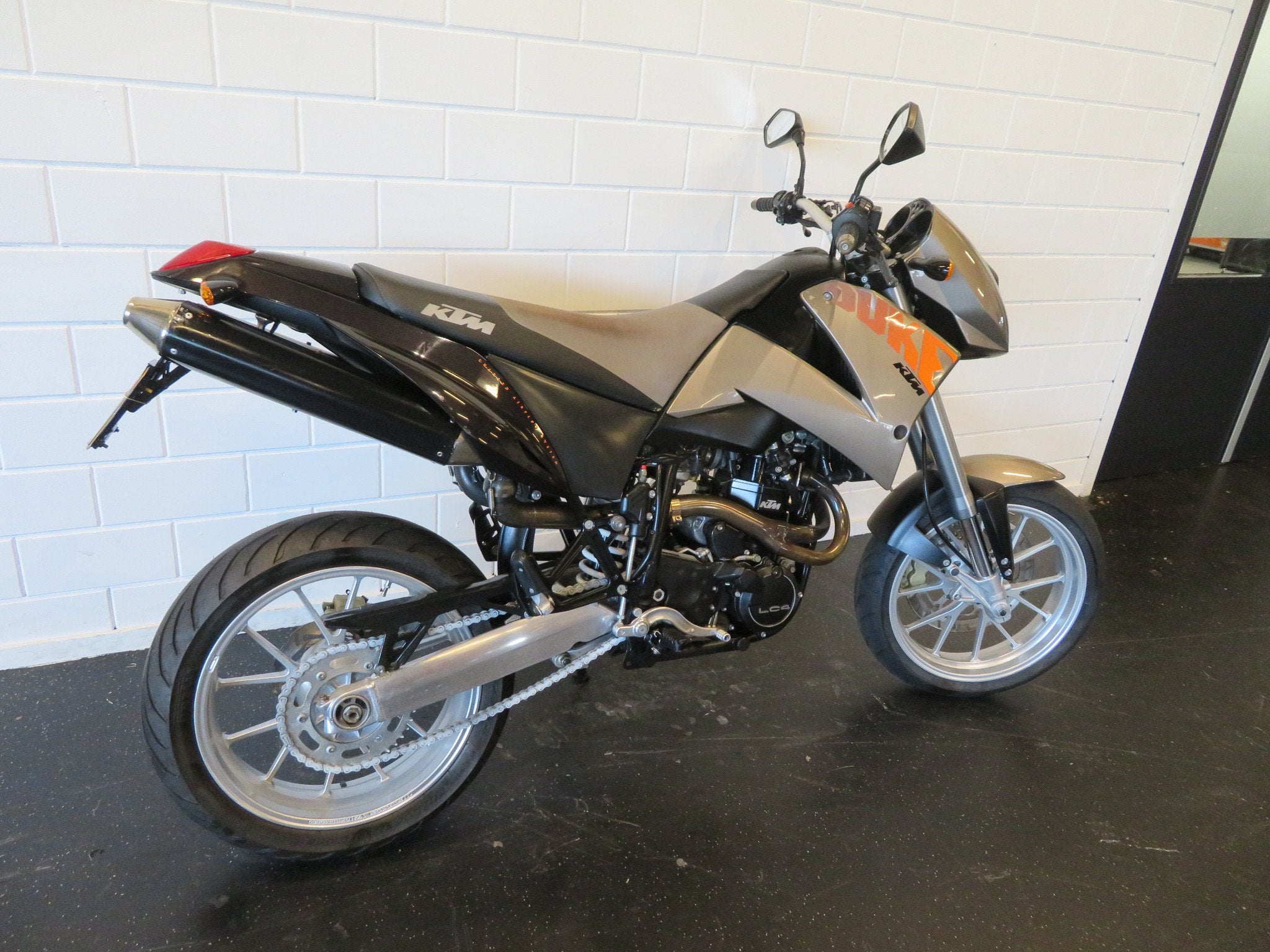 KTM DUKE 640 II SUPERGAAF! (bj 2000), Motoren, Motoren | KTM, Bedrijf, Naked bike