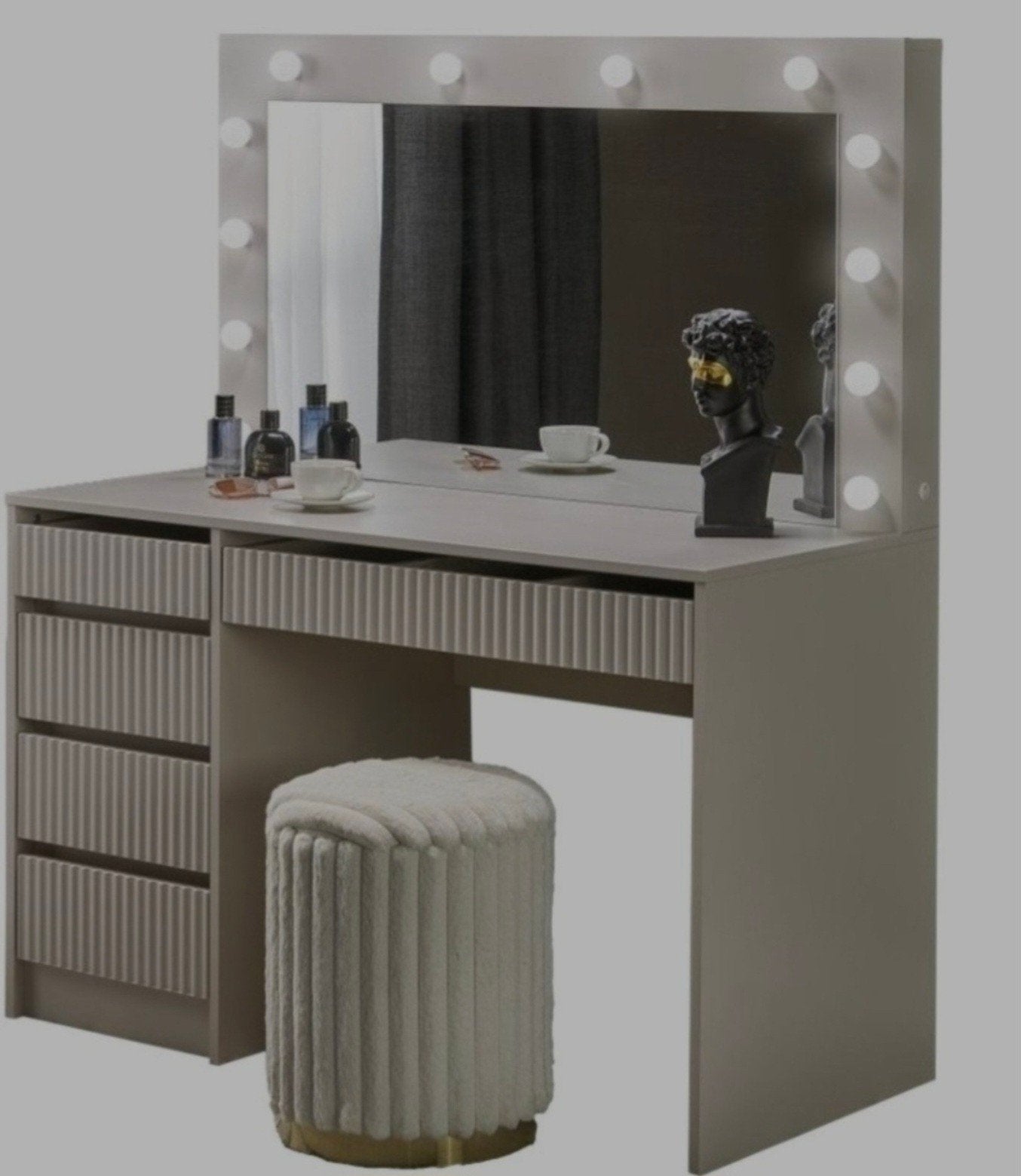 make up tafel helemaal compleet, Ophalen, Zo goed als nieuw, 50 tot 100 cm, Minder dan 100 cm