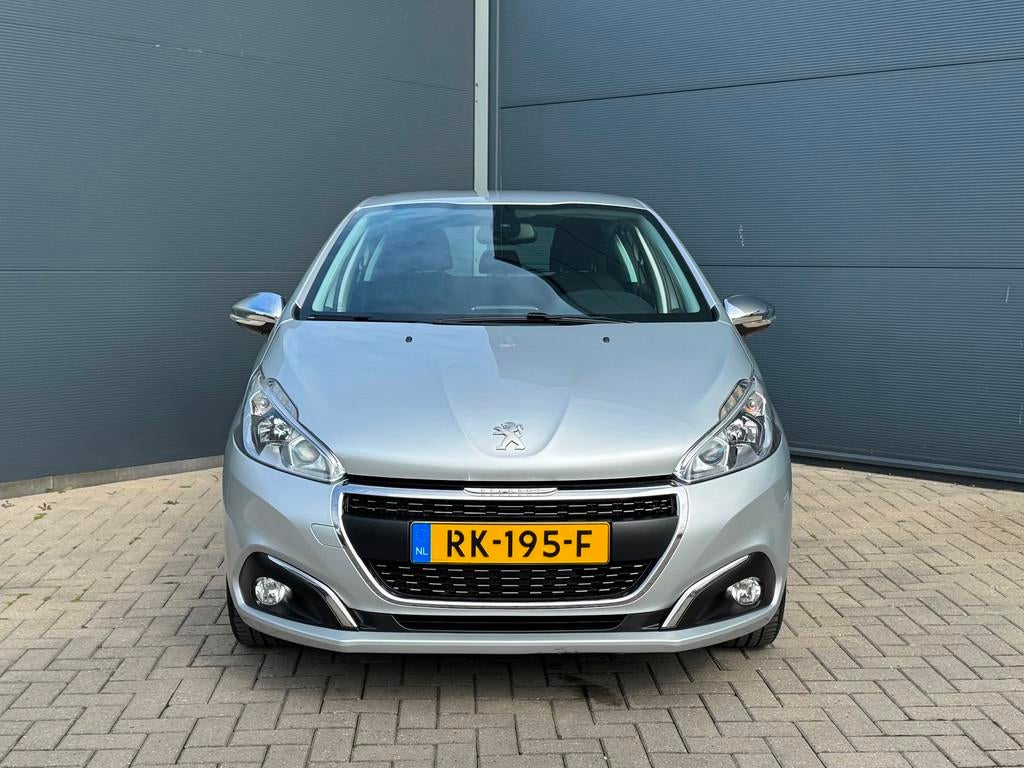 Peugeot 208 1.2 PureTech GT-line Vol Automaat / Camera / Nav, Gebruikt, Euro 6, 49 €/maand, Bedrijf