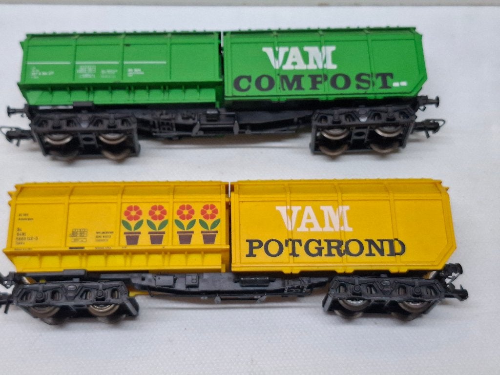 2 X ROCO WAGONS  VAM COMPOST  VAM POTGROND, Gelijkstroom, Wagon, Ophalen of Verzenden, Zo goed als nieuw
