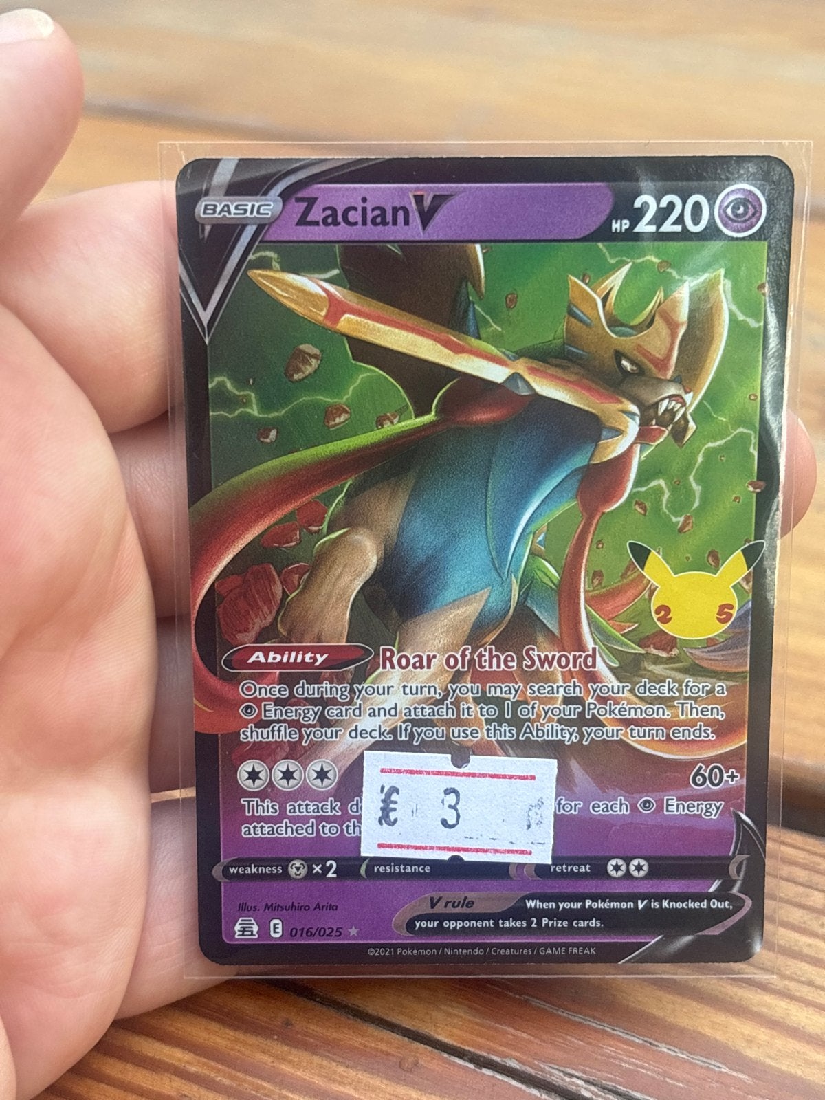Zacian V (Celebrations 016/025) Pokémon Kaart 25th, Ophalen of Verzenden, Zo goed als nieuw, Losse kaart, Foil