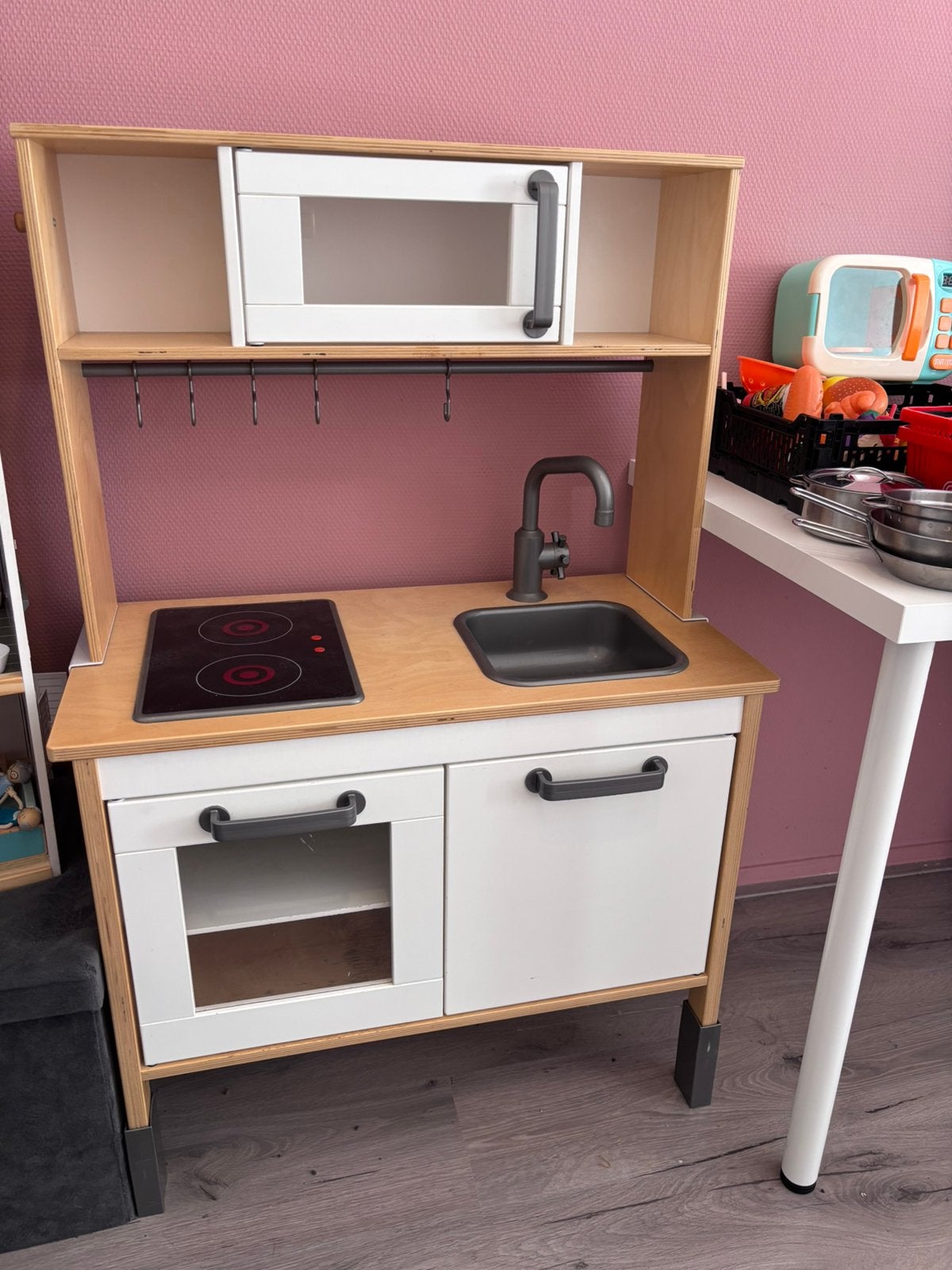 Ikea speelkeuken met inhoud, Kinderen en Baby's, Speelgoed | Speelkeukens, Ophalen, Zo goed als nieuw