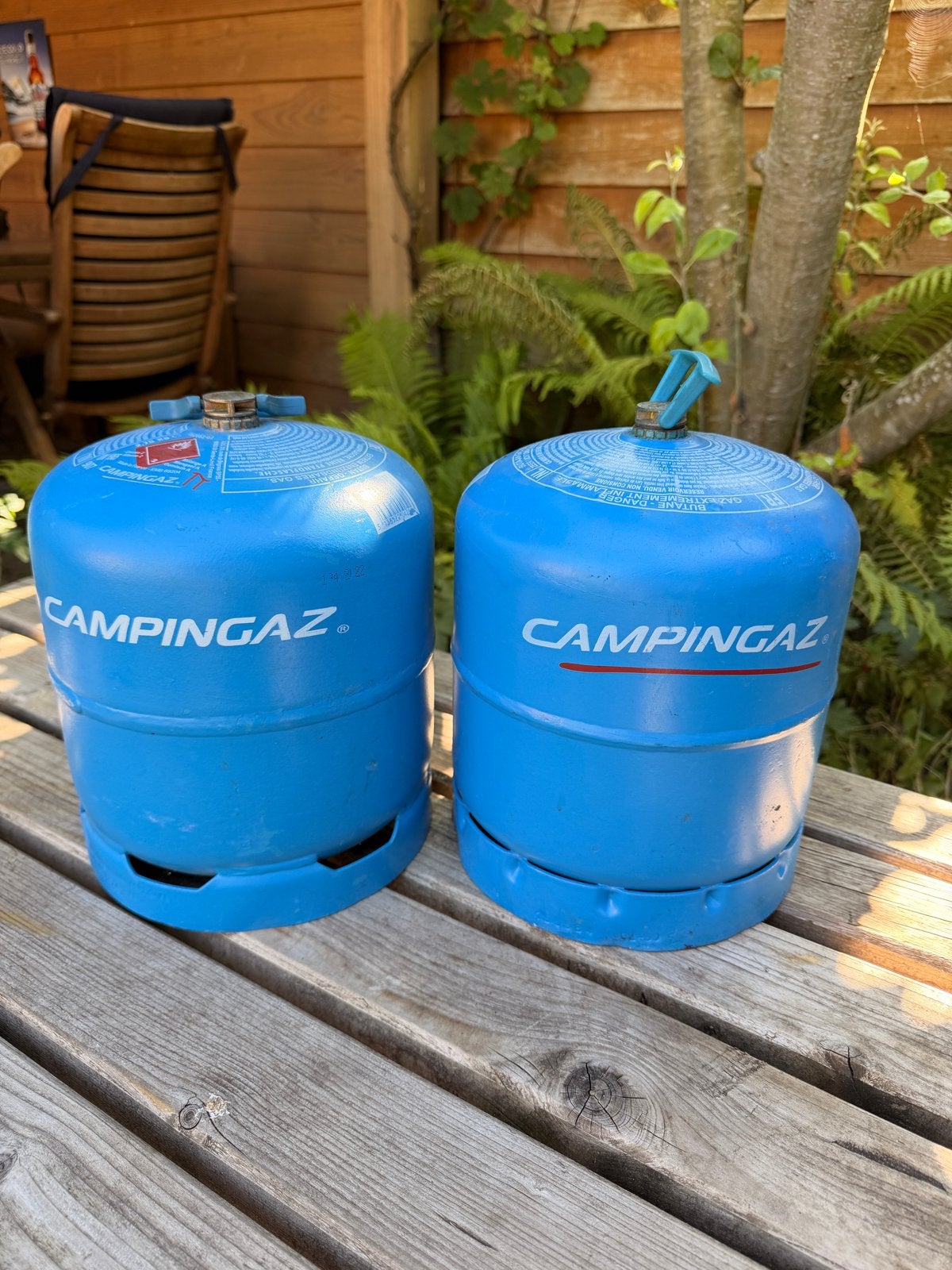 2 lege Campingaz 907 gasflessen (prijs voor 2 stuks), Ophalen, Gebruikt
