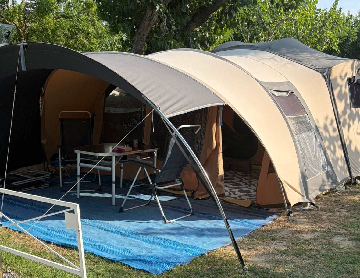 Cabanon Manga 2017 Deluxe met keuken en accessoires, Ophalen, Beige, Cabanon, Aanwezig