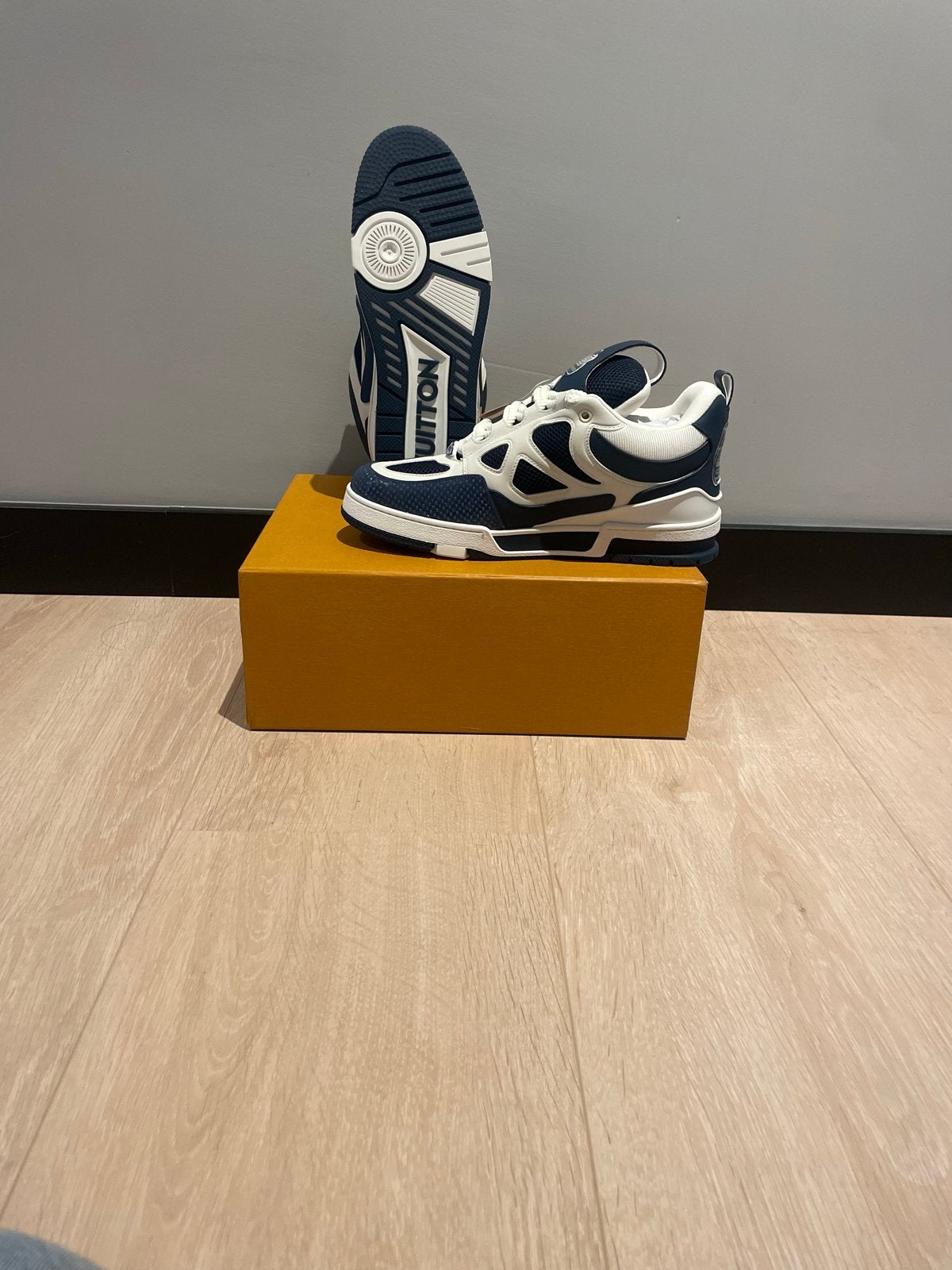 Louis Vuitton LV Trainer Sneakers Maat 43, Kleding | Heren, Ophalen of Verzenden, Nieuw, Blauw, Sneakers of Gympen