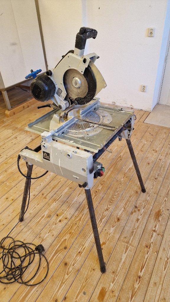 ELU kantelbare zaagtafel TGS 273 met accesoires en handl., Ophalen, Gebruikt, Cirkelzaag, Elu (de Walt)