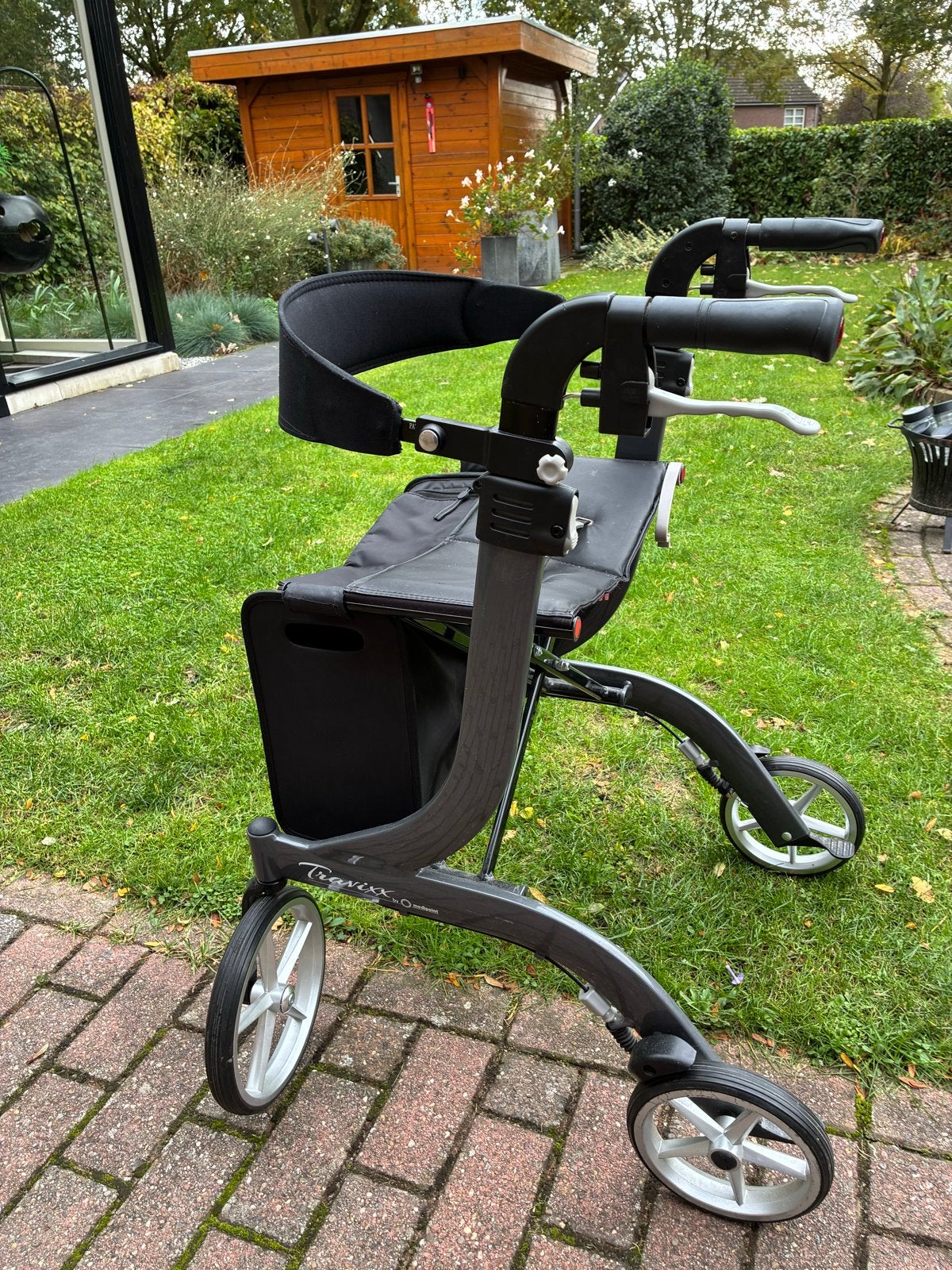 Travixx de luxe rollator maat M, Ophalen, Opvouwbaar, Zo goed als nieuw