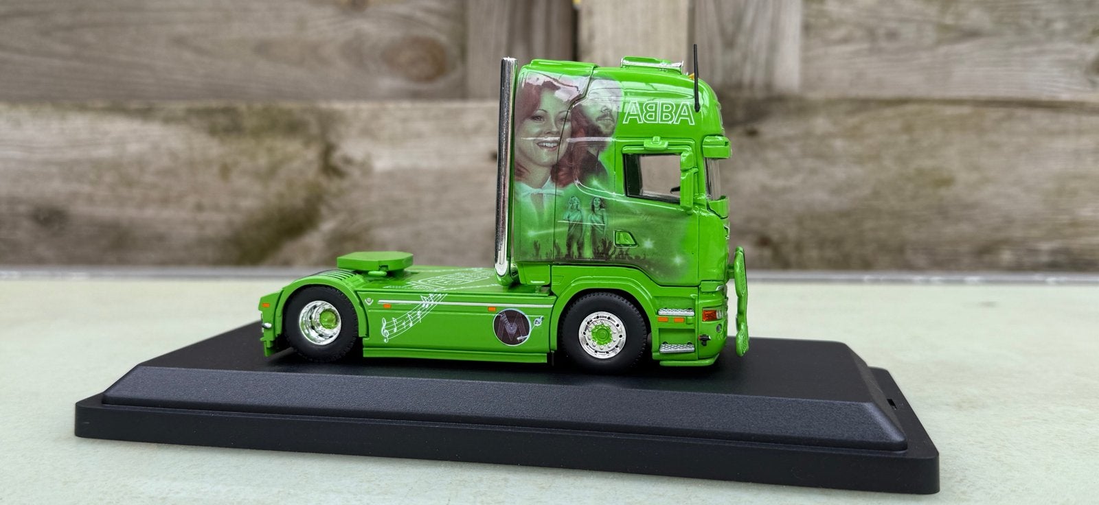 SCANIA R STREAMLINE TOPLINE 4X2 JENNI ABBA, Ophalen of Verzenden, Zo goed als nieuw, Bus of Vrachtwagen, Overige merken