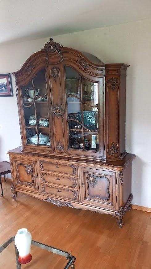 Antieke kast, Ophalen