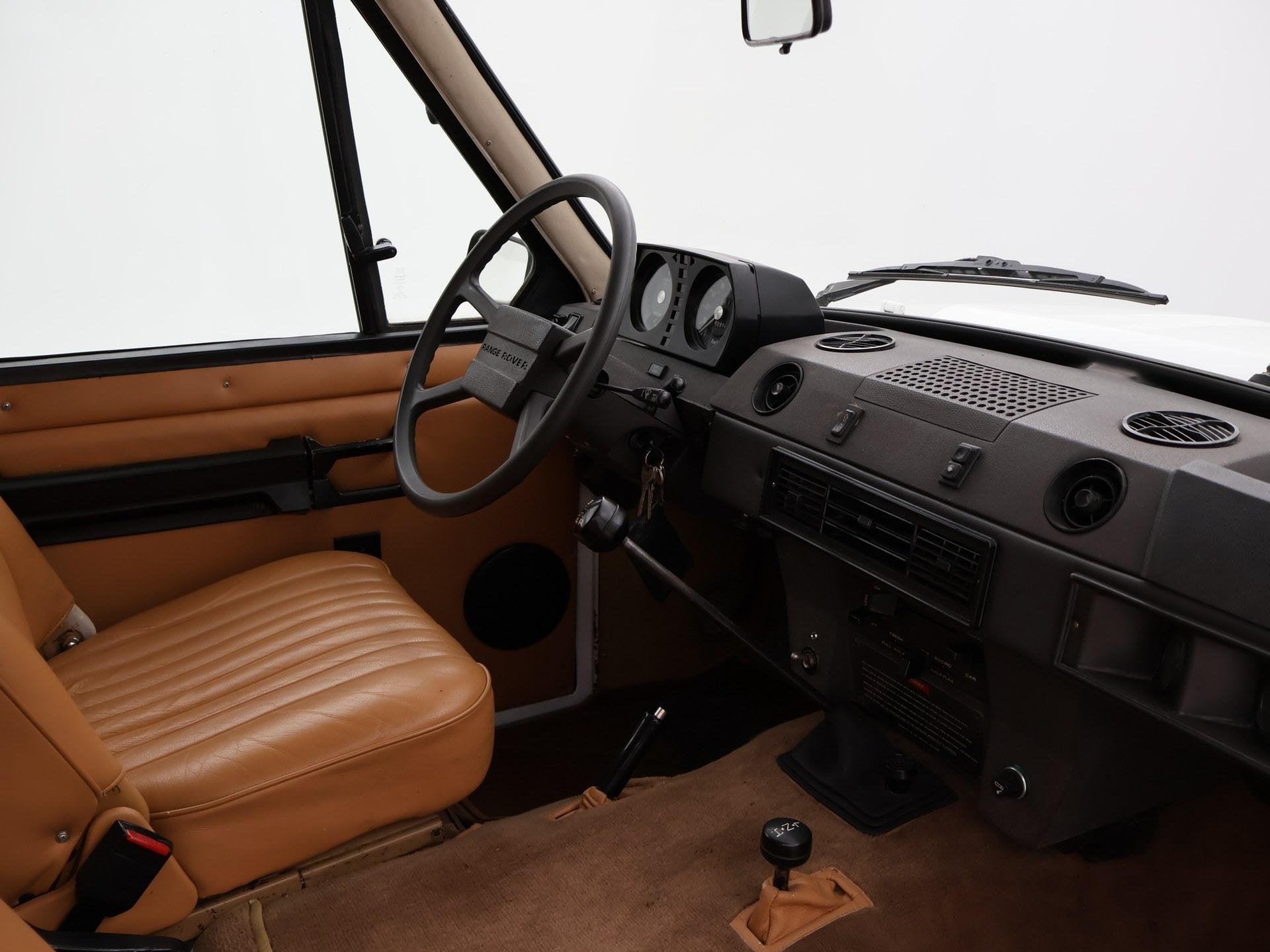 Land Rover Range Rover CLASSIC 3.5 V8 2-DOOR LPG ORIGINEEL N, Auto's, Stof, Gebruikt, 8 cilinders, 2000 kg