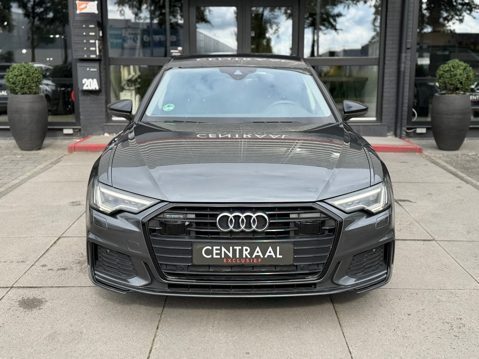 Audi A6 Limousine 55 TFSI e quattro S-line Pano|367PK|ACC|Ca, Auto's, Audi, Automaat, Gebruikt, Zwart, Origineel Nederlands