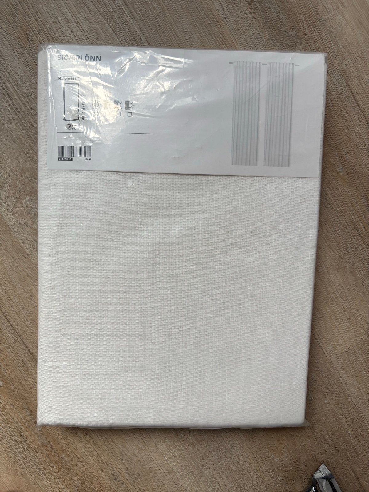 IKEA SIVSVÖLÖNN Gordijnen - Wit, 145x300 cm (2 stuks), Huis en Inrichting, Wit, Nieuw, Ophalen of Verzenden, Gordijn