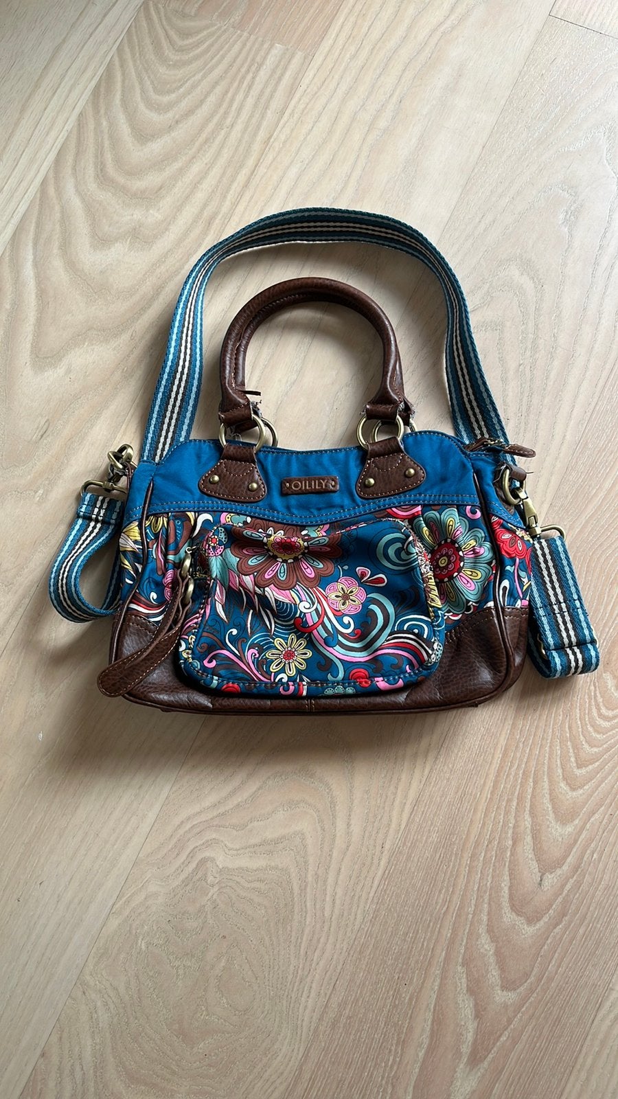 2 oilily tassen, Ophalen of Verzenden, Zo goed als nieuw, Overige kleuren, Handtas