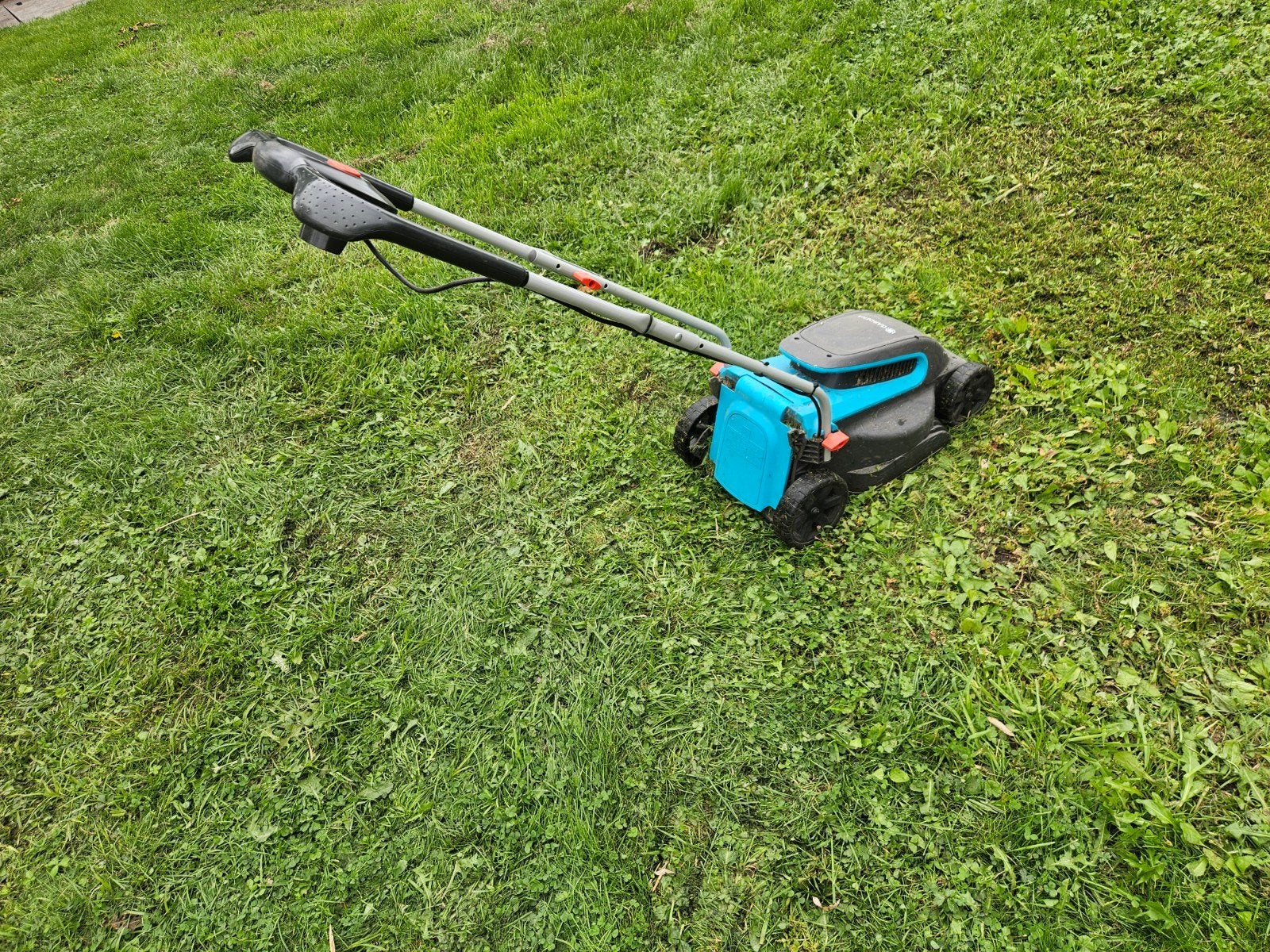 Gardena Elektrische Grasmaaier - Compact en Krachtig, Ophalen, Cirkelmaaier, Gebruikt, Elektrische grasmaaier