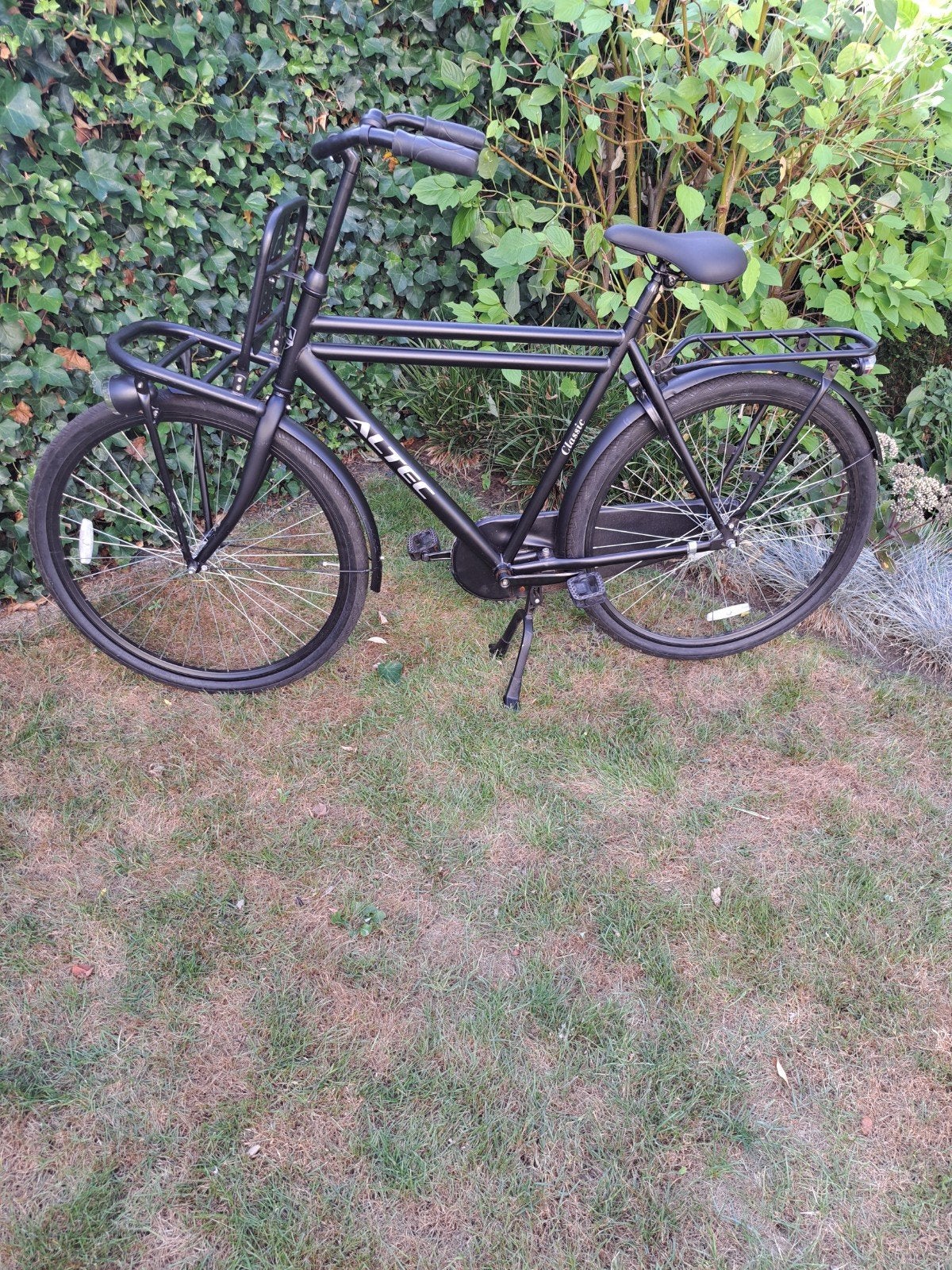 Altec classic 28 inch transportfiets mat zwart frame 58, Terugtraprem, Zo goed als nieuw, 57 tot 61 cm, Ophalen