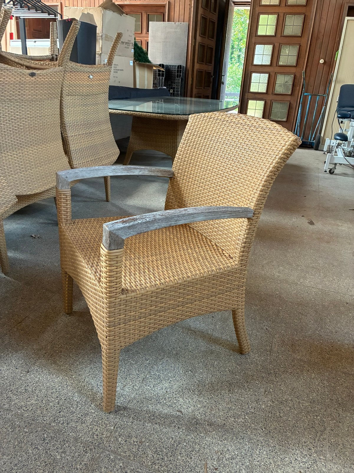Gloster Plantation Tuinset: Tafel + 8 Stoelen (Alu/Kunststof, Ophalen, Gebruikt, Eettafel, Aluminium