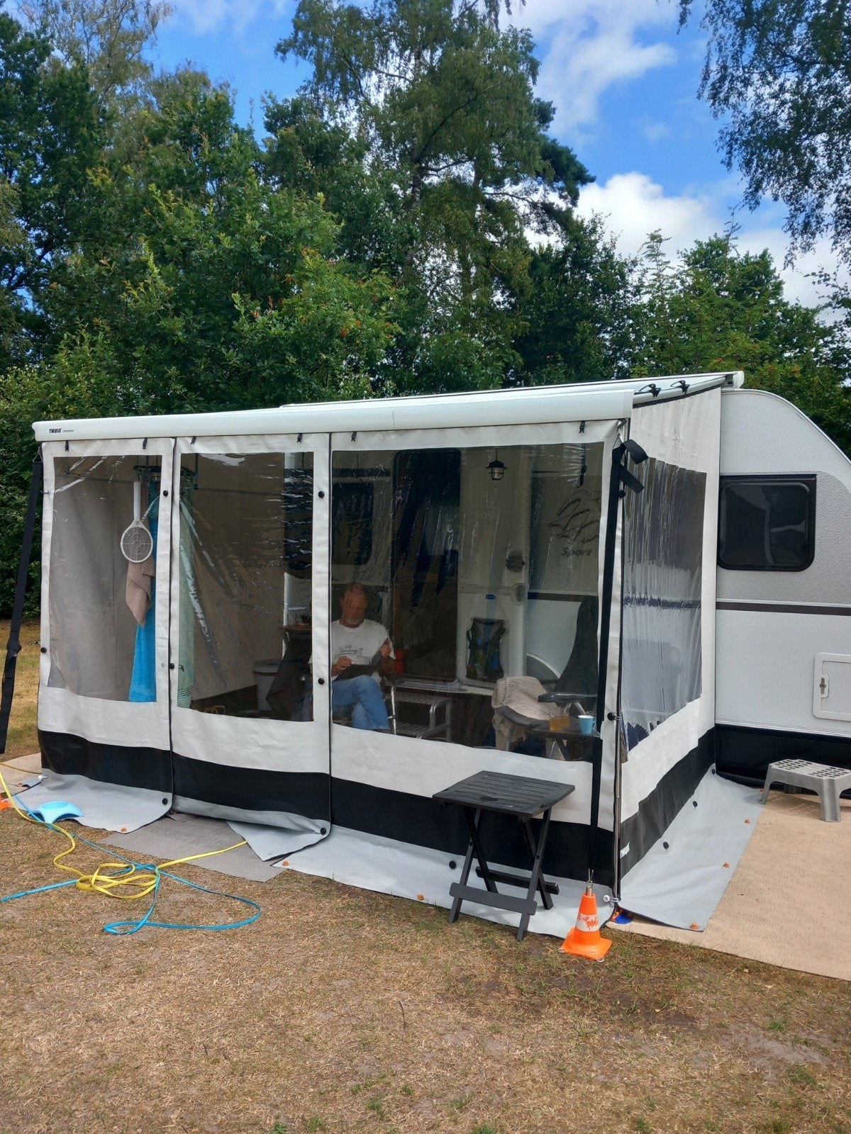 thule rain blocker voorwand 1.02, Caravans en Kamperen, Caravan accessoires, Ophalen of Verzenden, Zo goed als nieuw