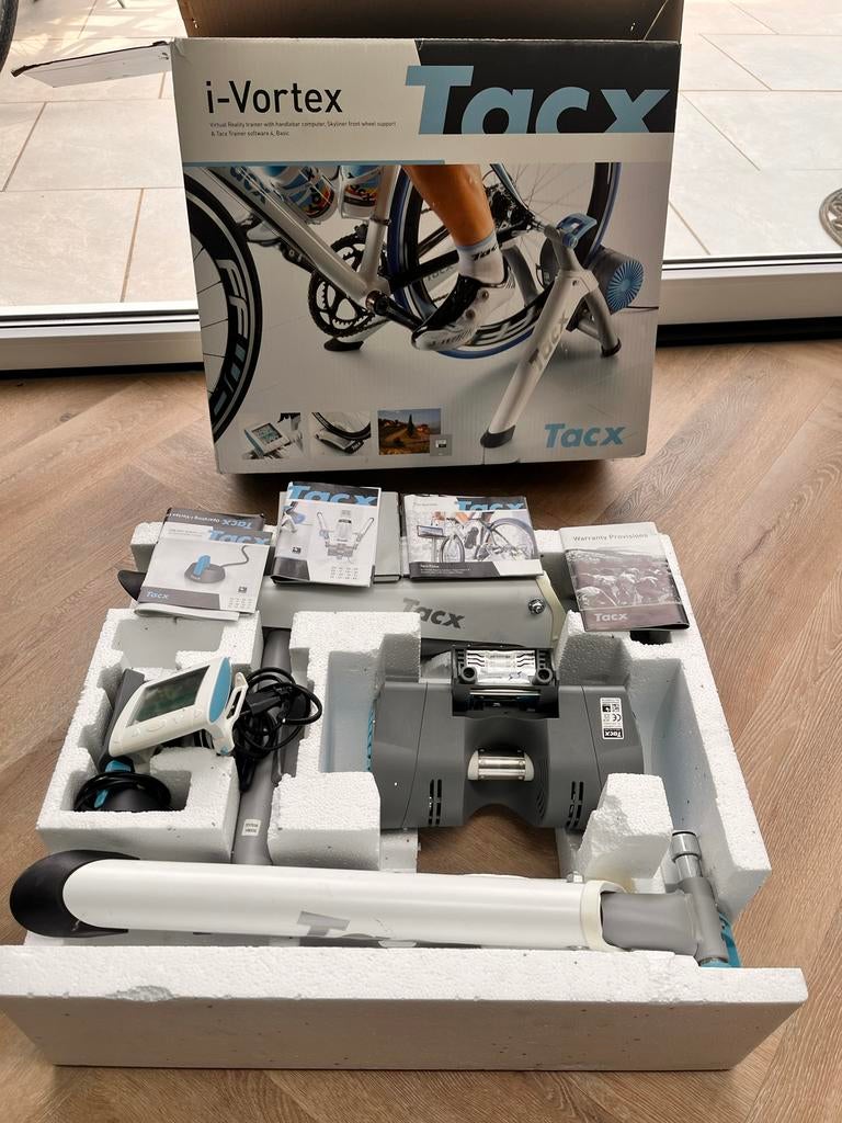 Tacx i-Vortex Virtual Reality Fietstrainer, Sport en Fitness, Wielrennen, Ophalen of Verzenden, Zo goed als nieuw, Overige typen