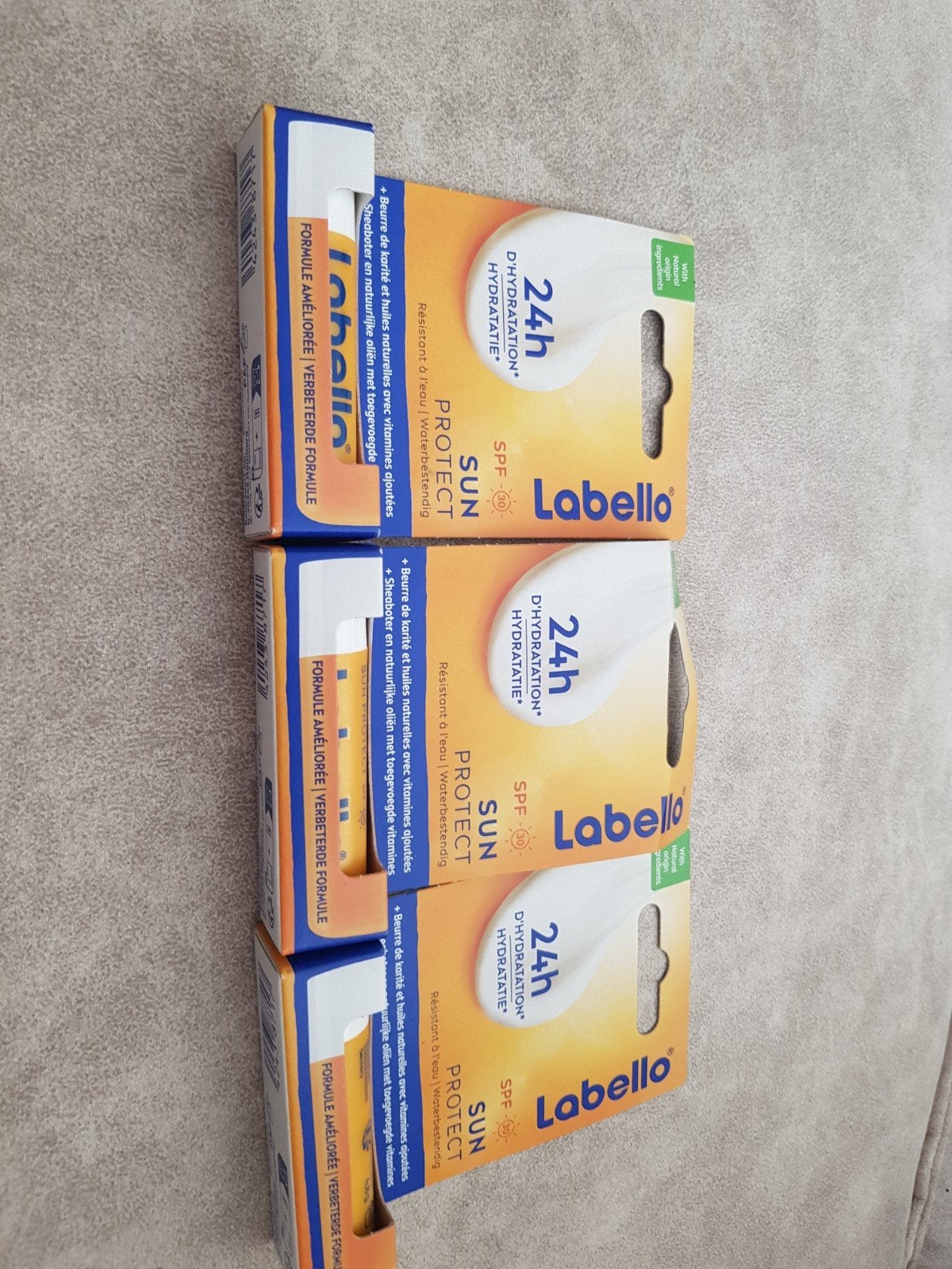 3 stuks labello  sun, Ophalen of Verzenden, Nieuw, Overige typen