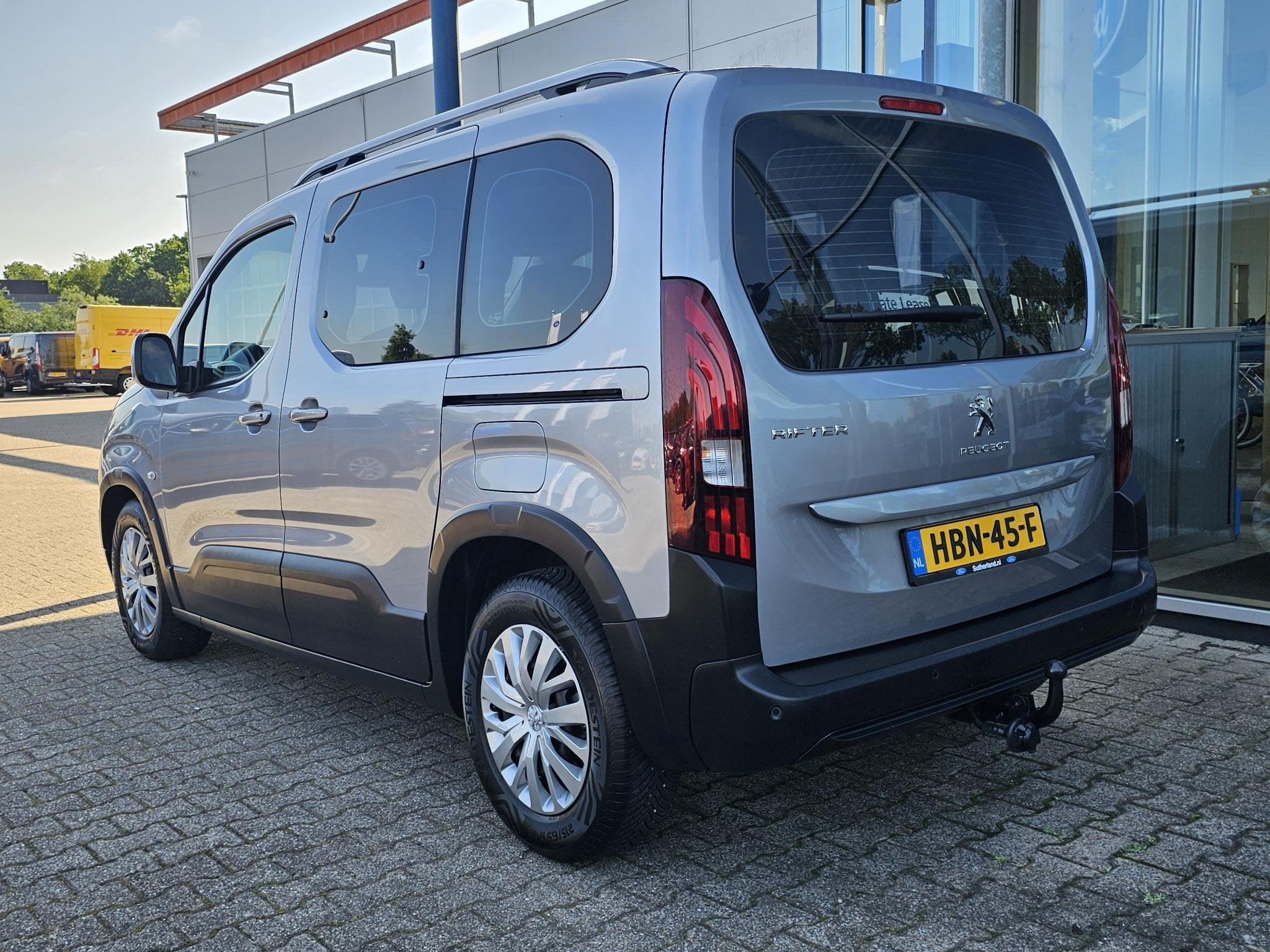 Peugeot Rifter 1.2 Allure automaat | Hoge instap | Ruim en p, Stof, Gebruikt, Euro 6, 1199 cc
