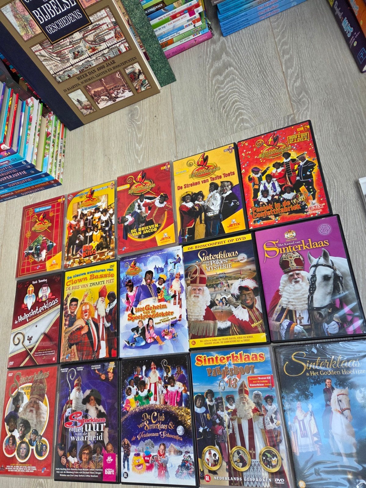 15x Sinterklaas dvd's oa De Club van Sinterklaas, Alle leeftijden, Ophalen of Verzenden, Zo goed als nieuw