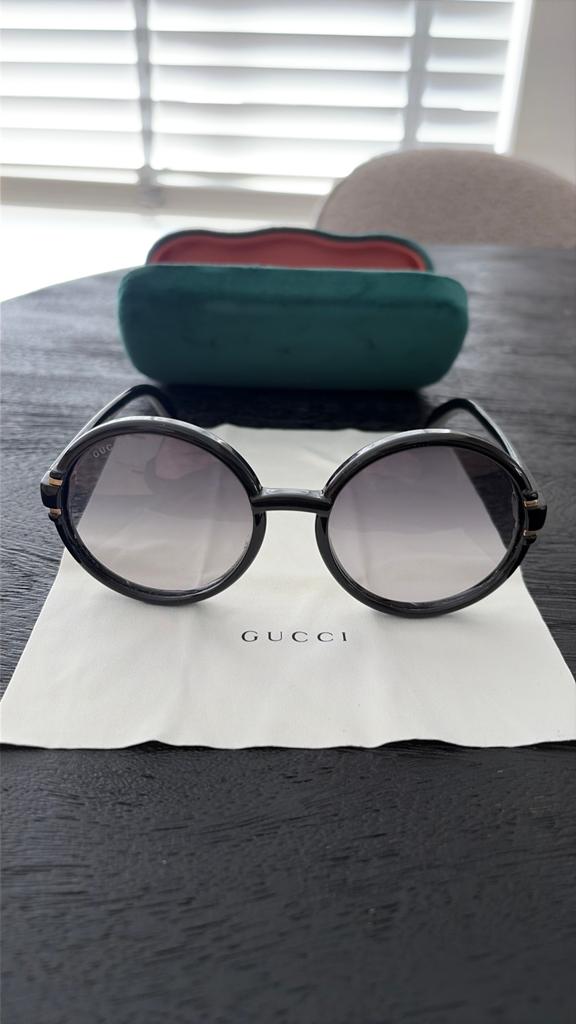 Gucci zonnebril rond nieuw!, Sieraden, Tassen en Uiterlijk, Zonnebrillen en Brillen | Dames, Overige merken, Zonnebril, Zwart