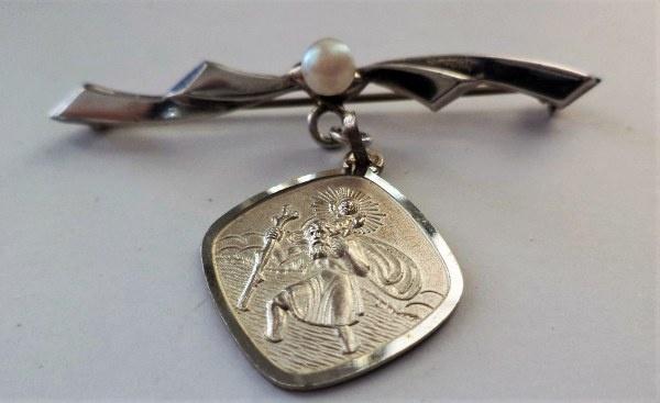 Vintage zilveren broche met Sint Christoffelhangertje (6012), Ophalen, Nieuw, Zilver, Zilver