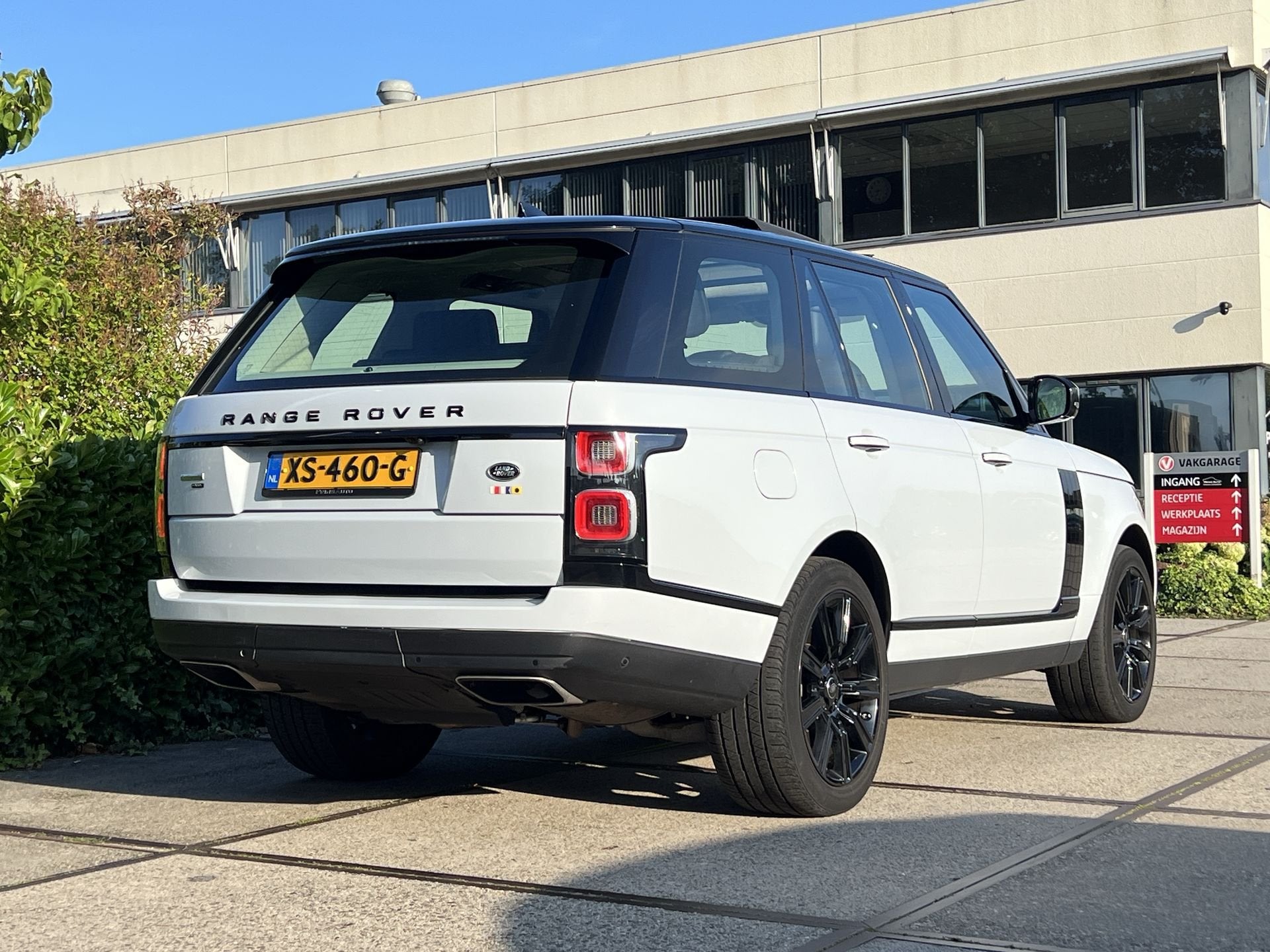 Land Rover Range Rover 2.0 P400e Autobiography |SOFTCLOSE|PA, Gebruikt, 4 cilinders, 2500 kg, Wit