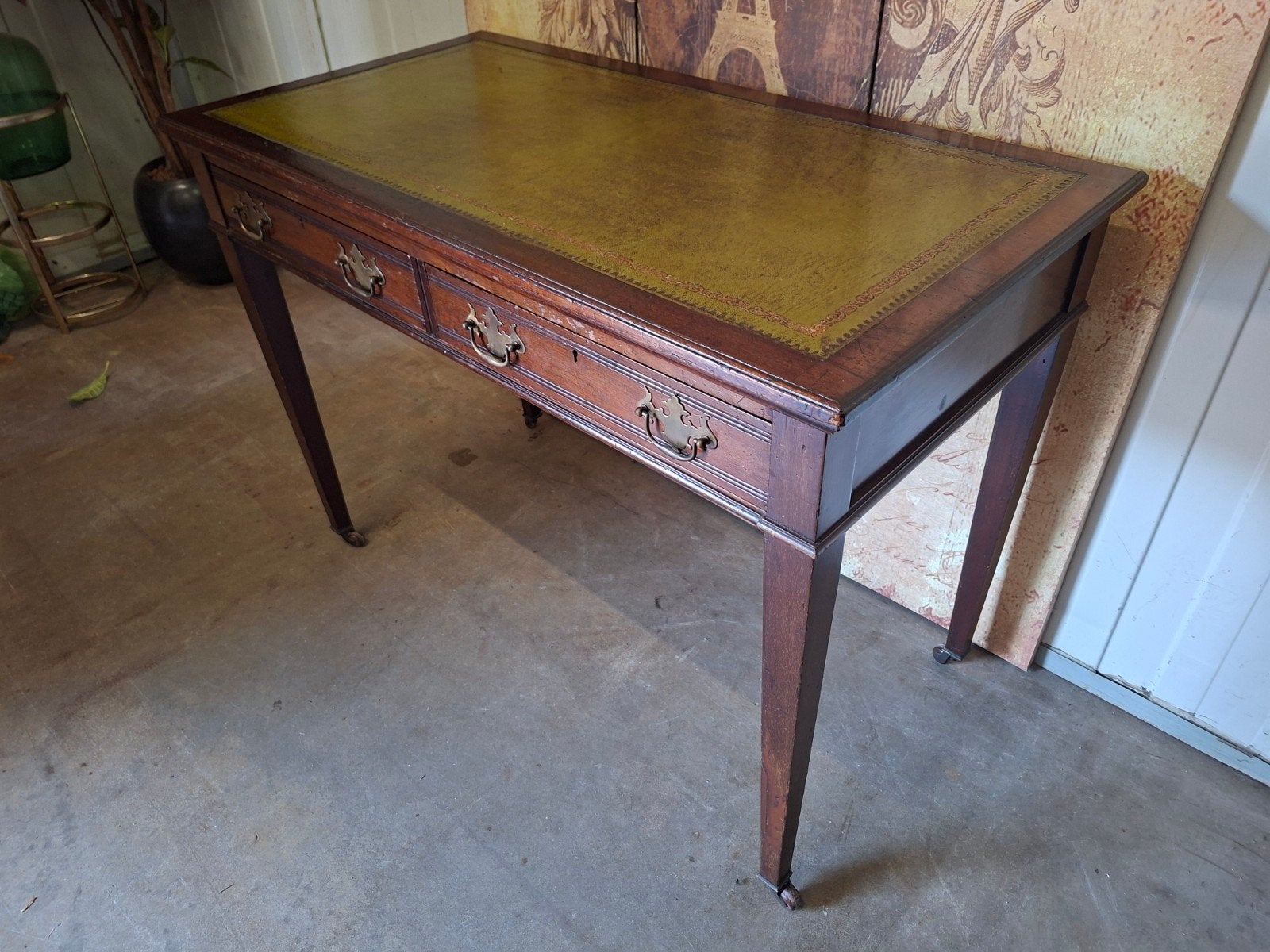 Antieke schrijftafel. bureau, desk met leder inleg, Ophalen of Verzenden