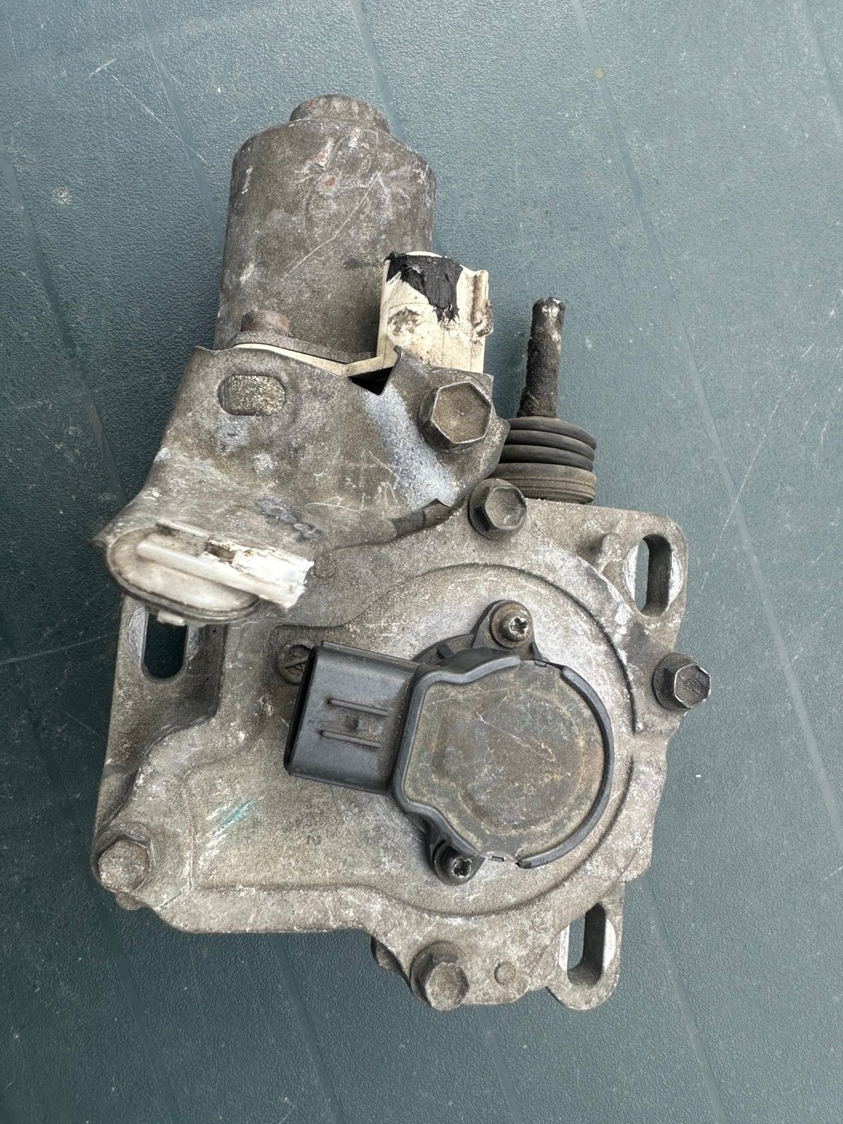 Peugeot 107 aygo citroen c1 semi automaat koppeling actuator, Ophalen of Verzenden, Peugeot