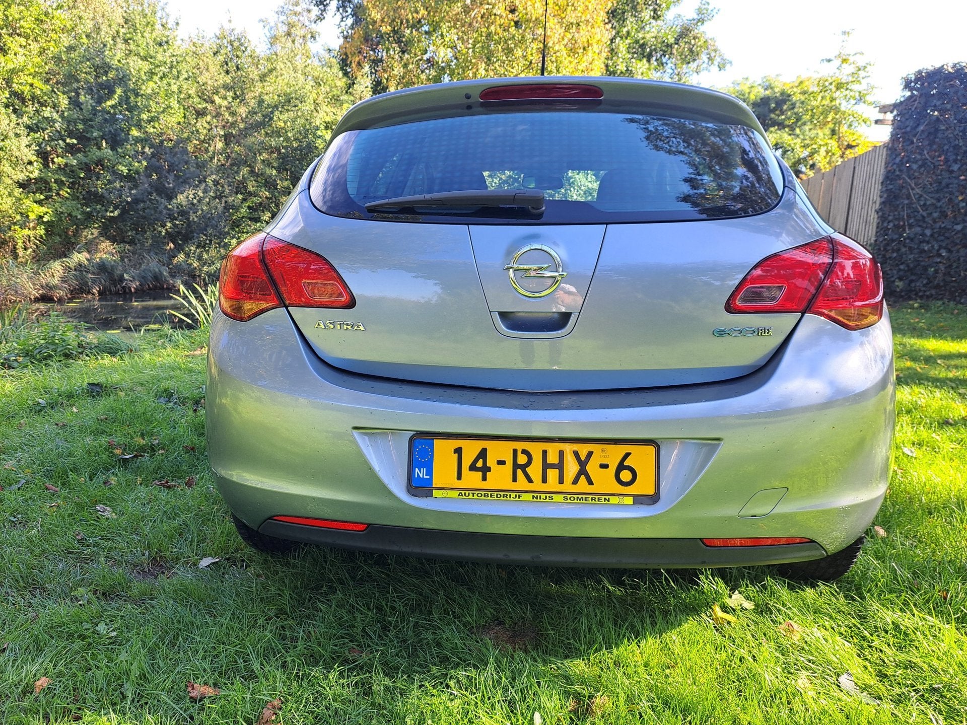 Foto 7 van Opel Astra 1.4 Edition nederlands geleverd 5 deurs airco