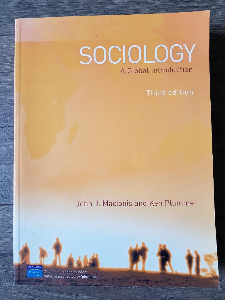 Boek HBO / WO : Sociology - A Global Introduction -, Zo goed als nieuw, John J. Macionis en Ken Plummer, Beta, HBO
