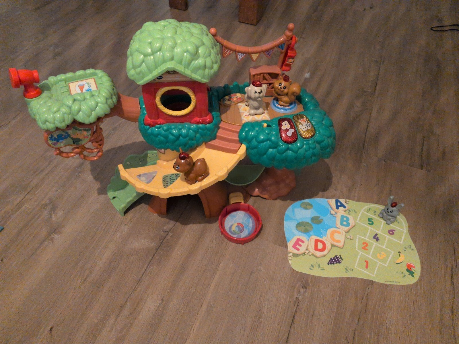 VTech Zoef Zoef Dieren Ontdek & Speel Boomhut, Kinderen en Baby's, Ophalen, Zo goed als nieuw