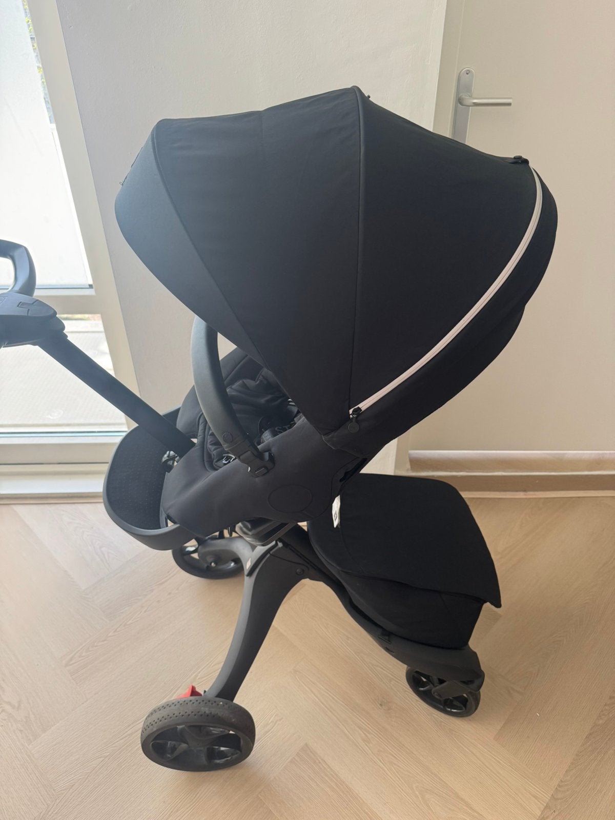 Stokke Xplory X kinderwagen, Kinderen en Baby's, Kinderwagens en Combinaties, Ophalen, Zo goed als nieuw, Overige merken, Met reiswieg