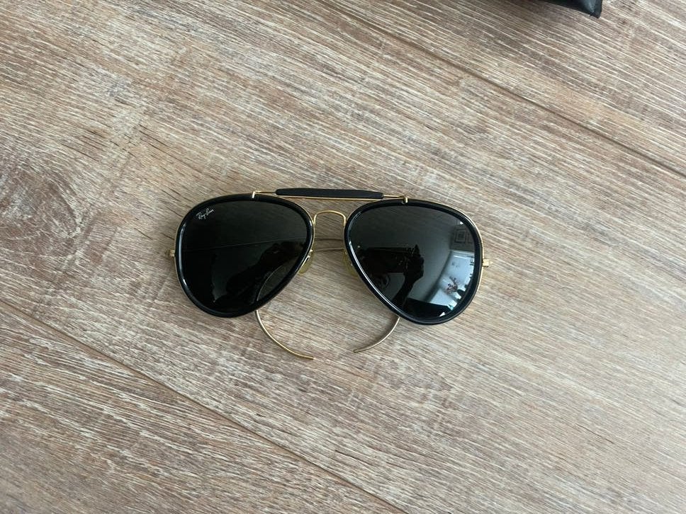 Ray-Ban Zonnebril B&L Vintage Goud Zwart, Zonnebril, Zwart, Ophalen of Verzenden, Zo goed als nieuw